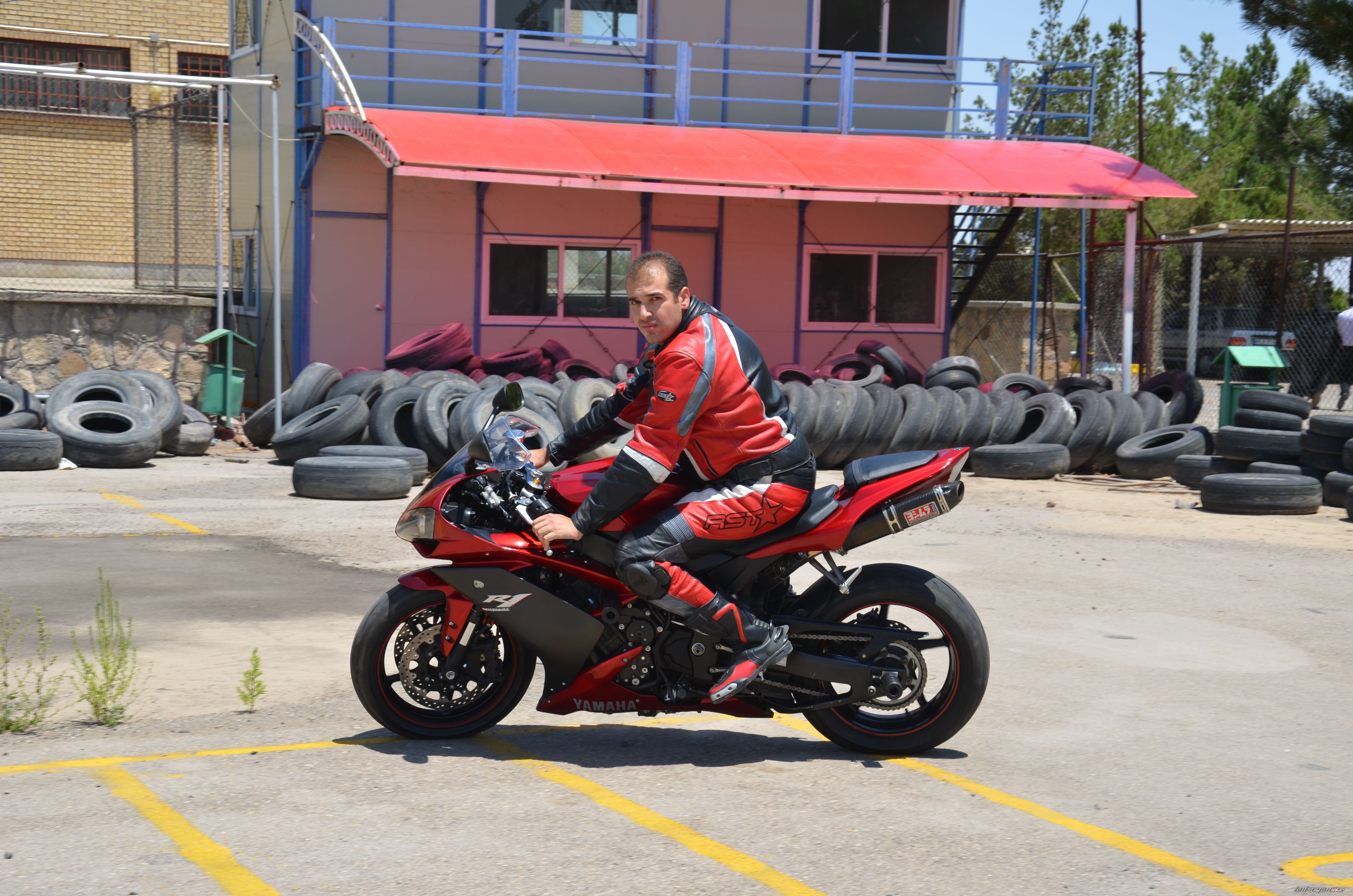2007 YAMAHA YZF R1 | Picture 2376757 motorcycle photo