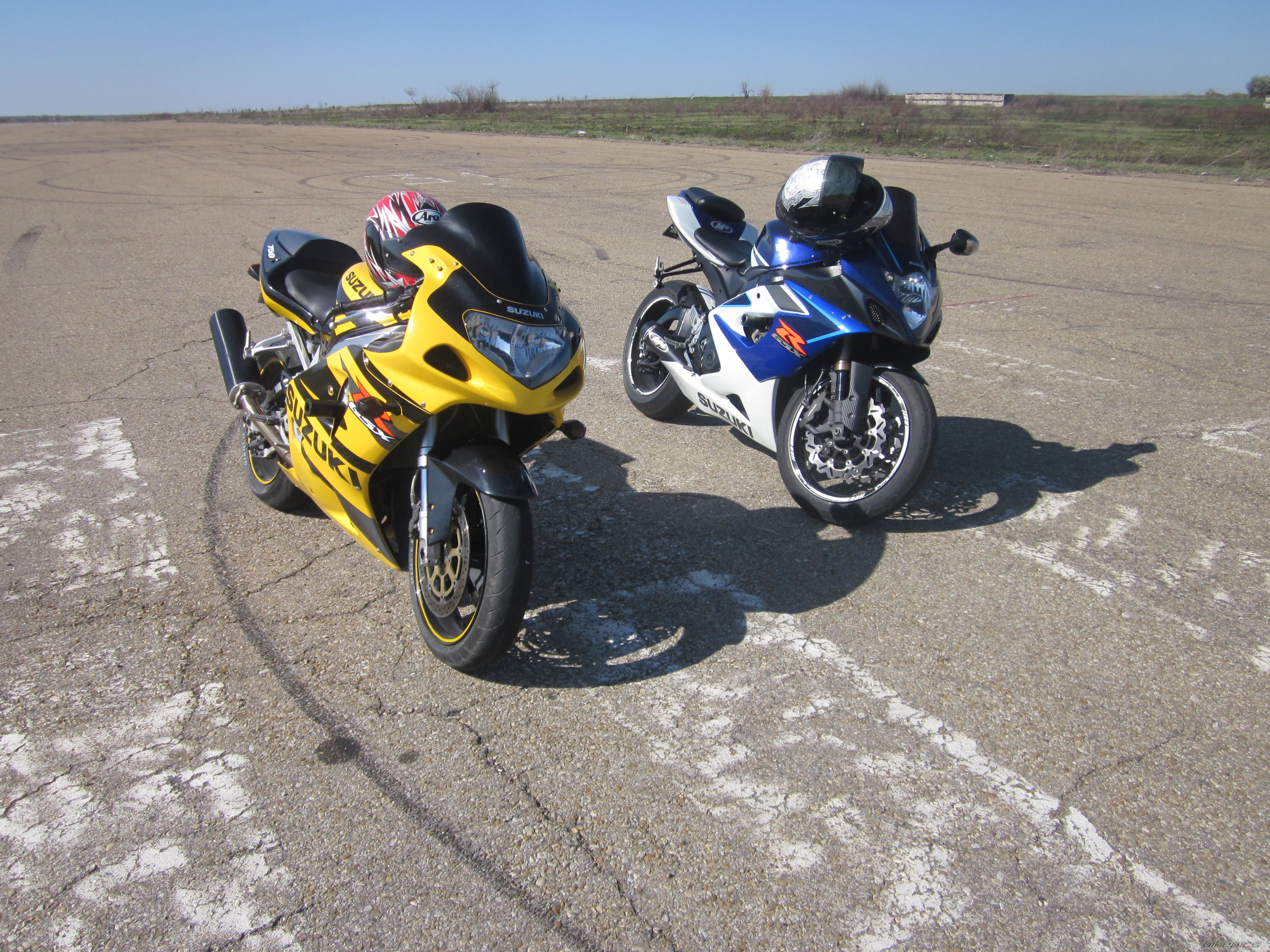 2002 SUZUKI GSX R 750 | Picture 2378357 motorcycle photo