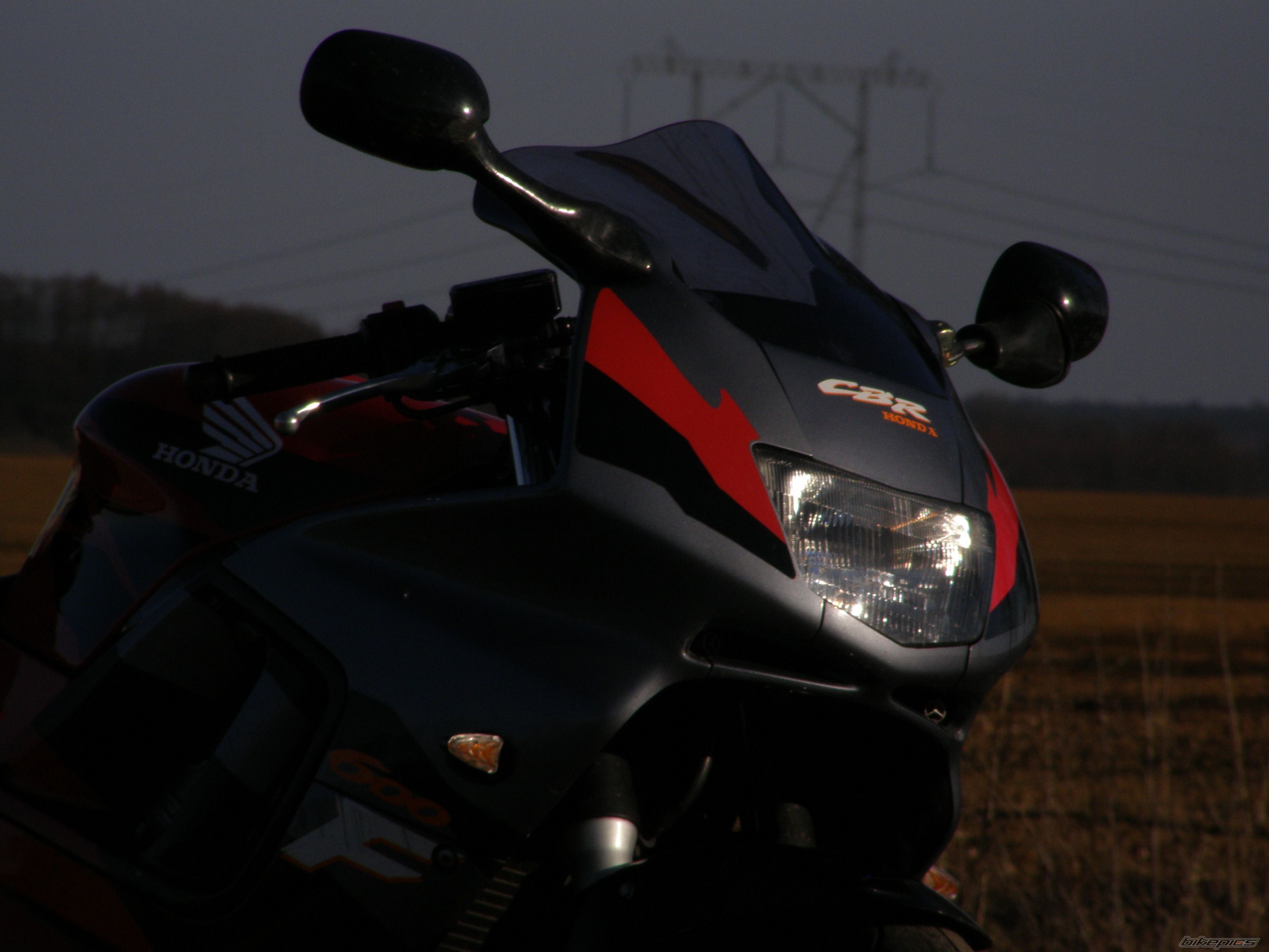 1995 HONDA CBR 600 | Picture 2378379 motorcycle photo