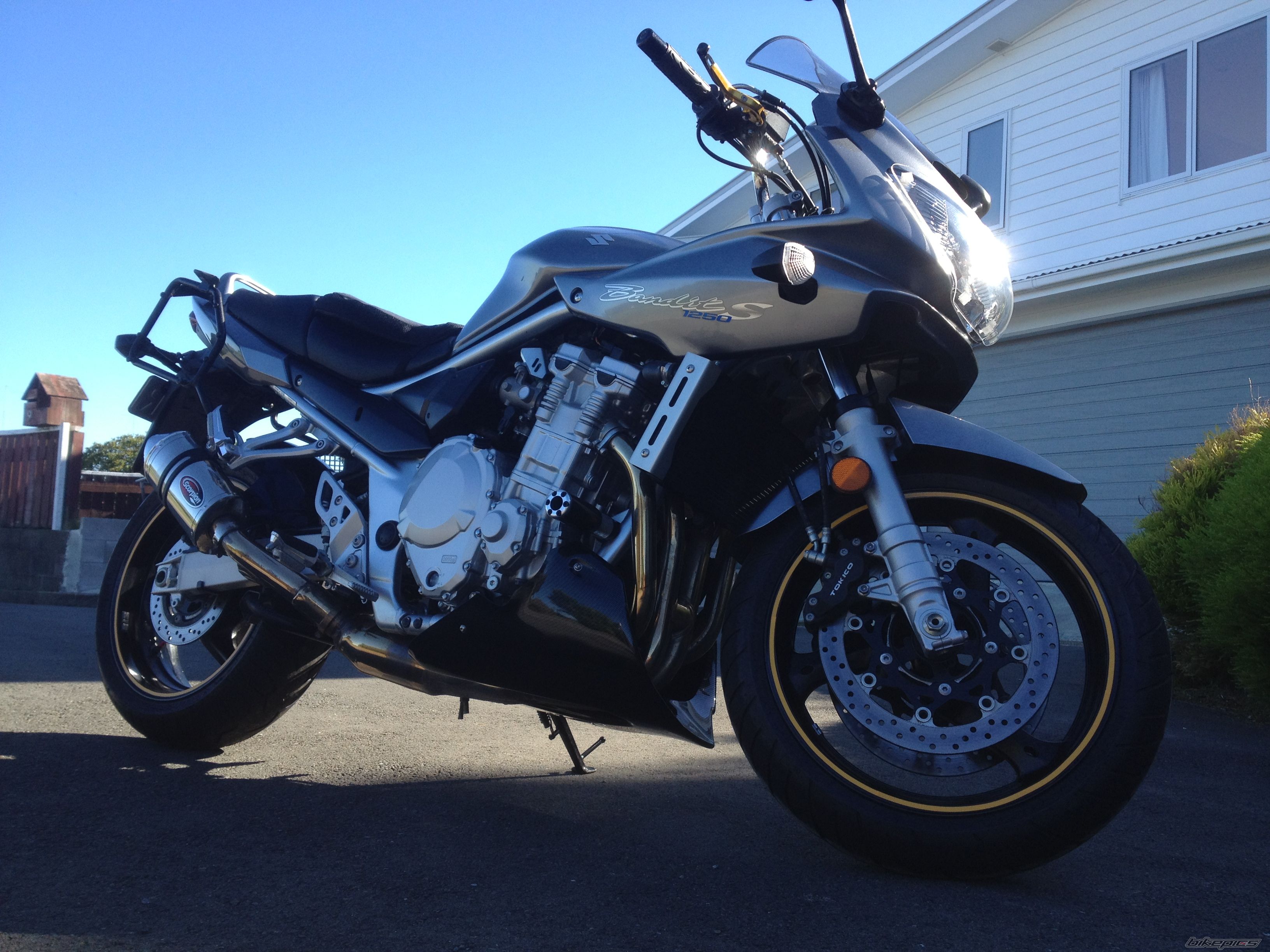 2011 SUZUKI BANDIT 1250S | Picture 2379121 motorcycle photo