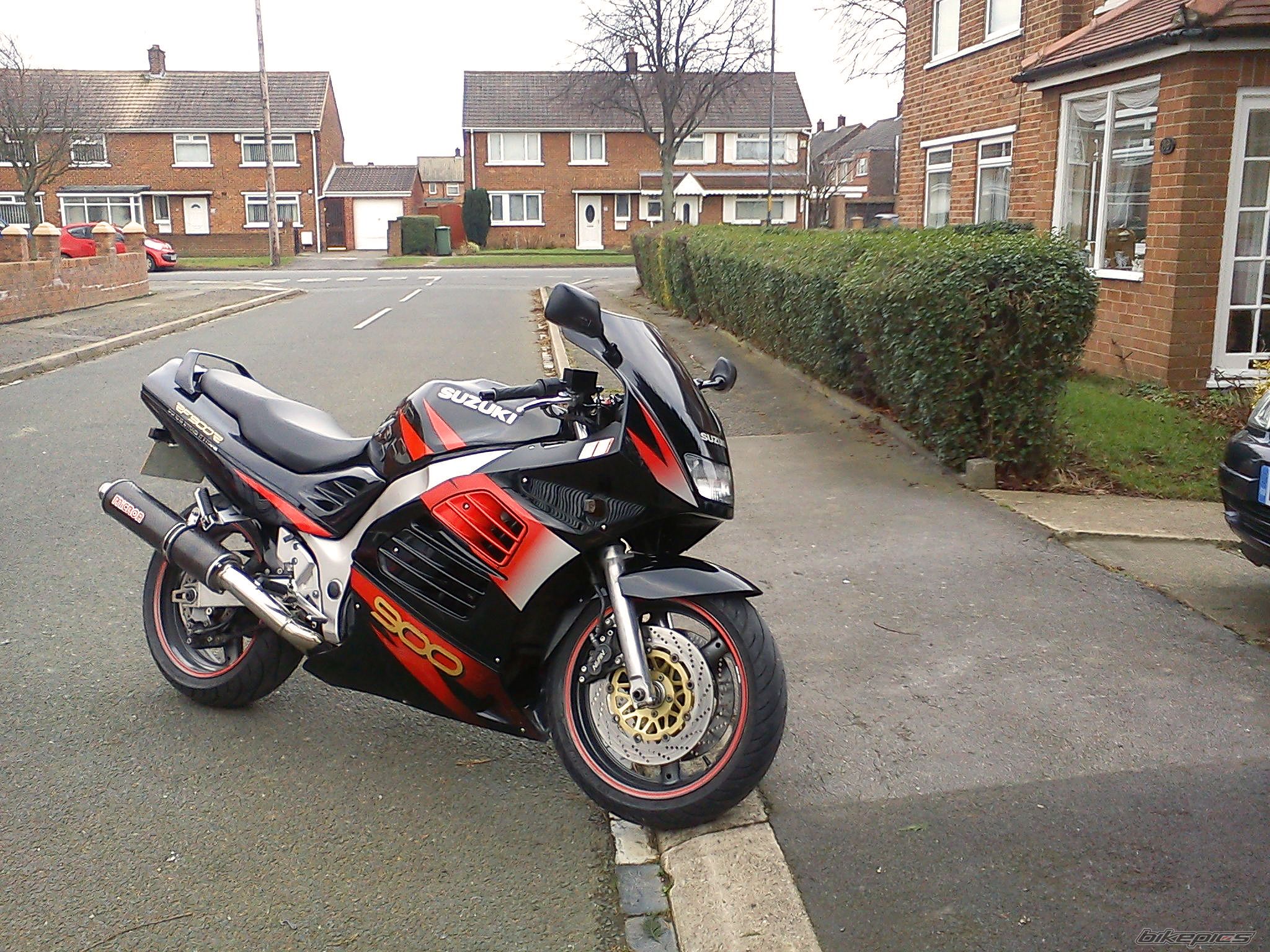 1999 SUZUKI RF 900 | Picture 2381306 motorcycle photo