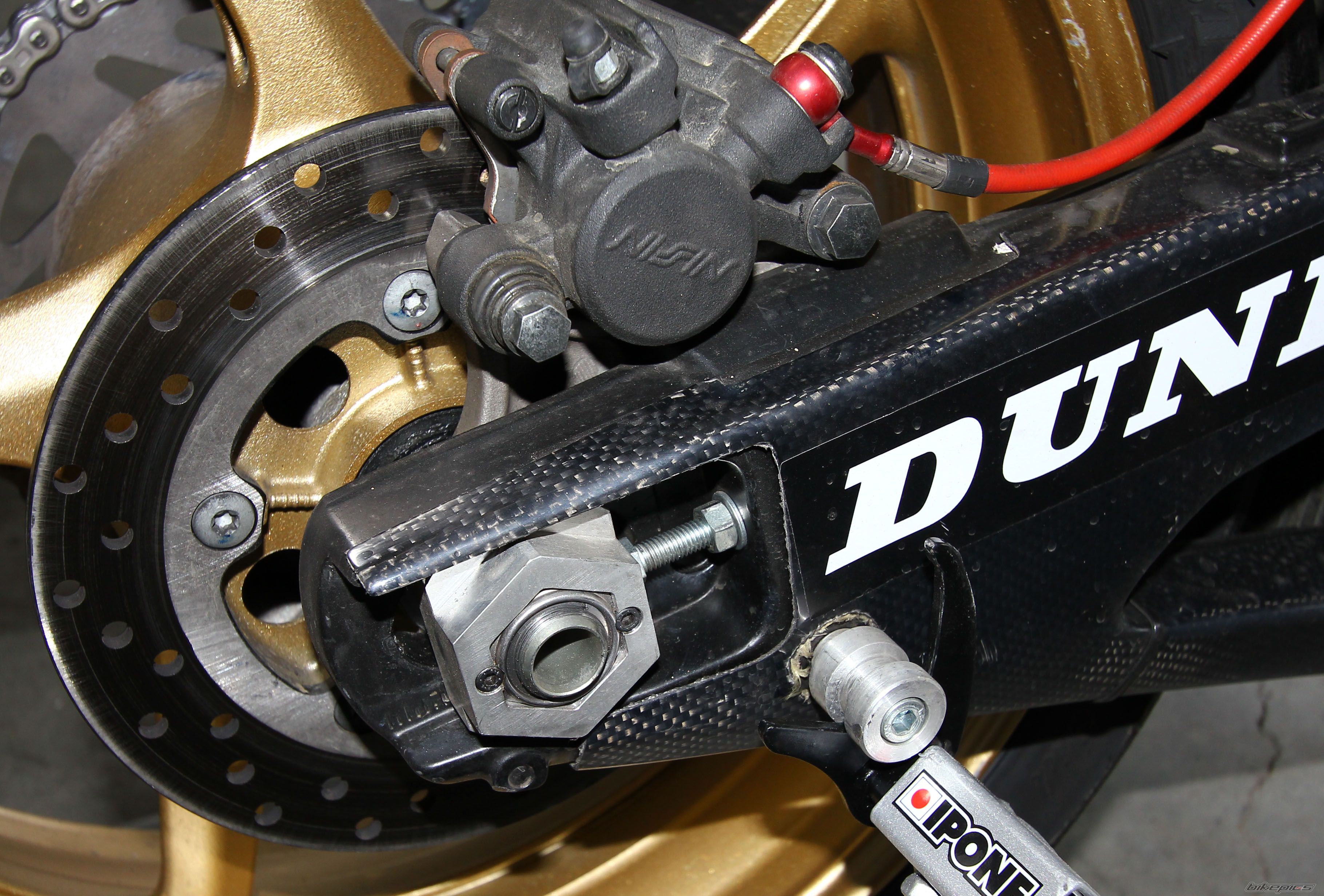 2012 YAMAHA YZF R1 | Picture 2381714 motorcycle photo