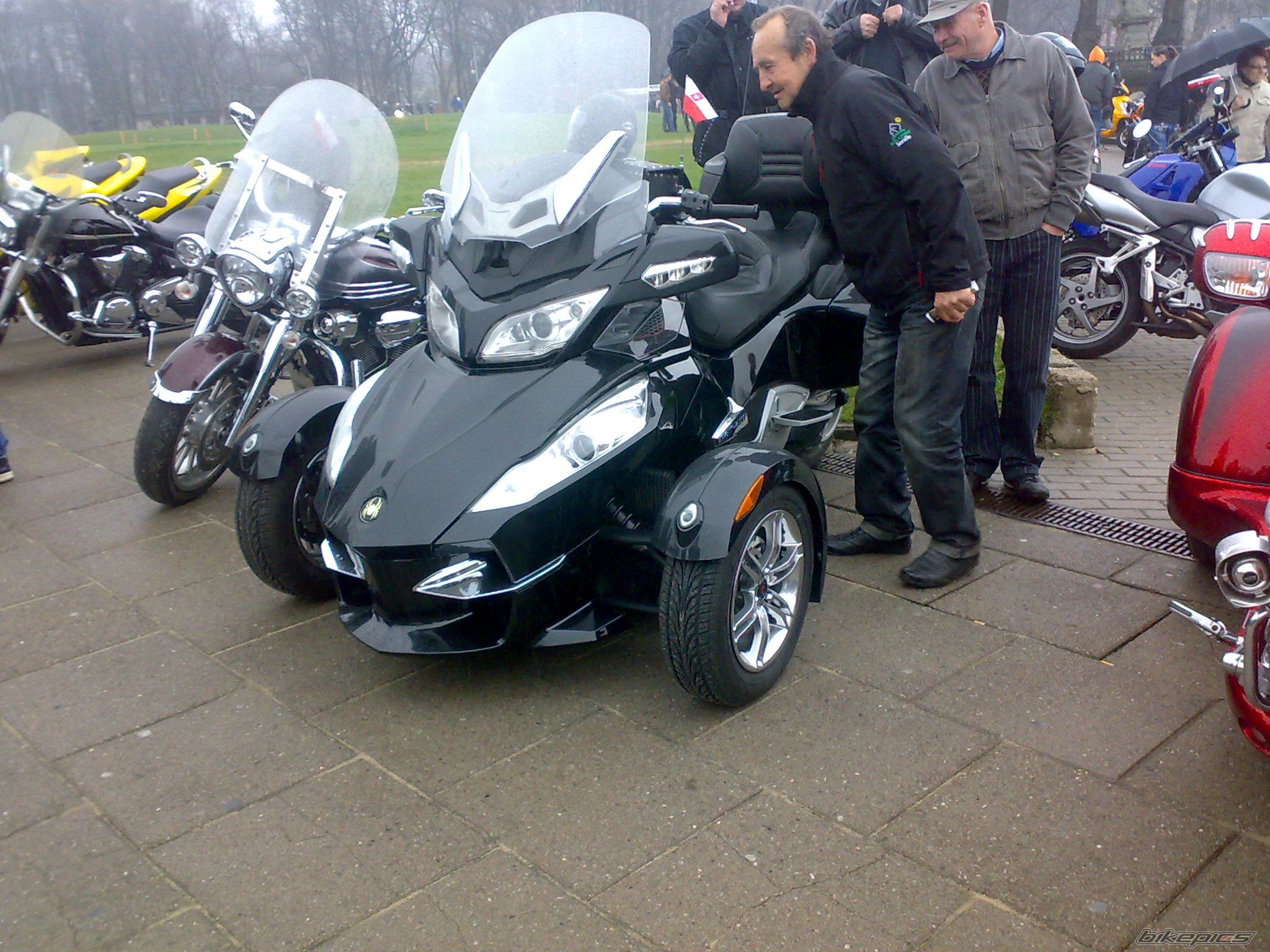    | Picture 2384318 motorcycle photo