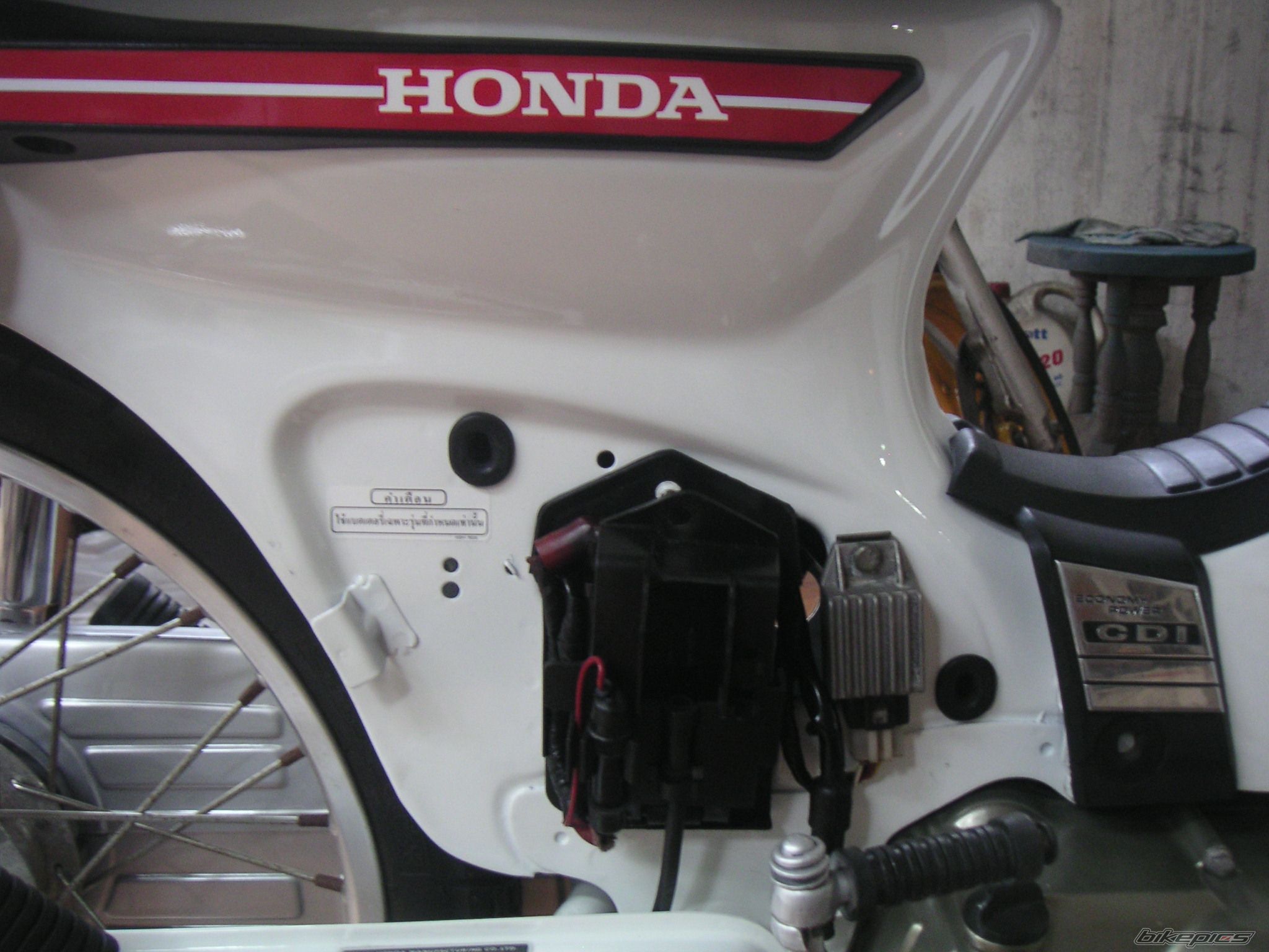 1989 HONDA HONDA DREAM 100 | Picture 2385990 motorcycle photo
