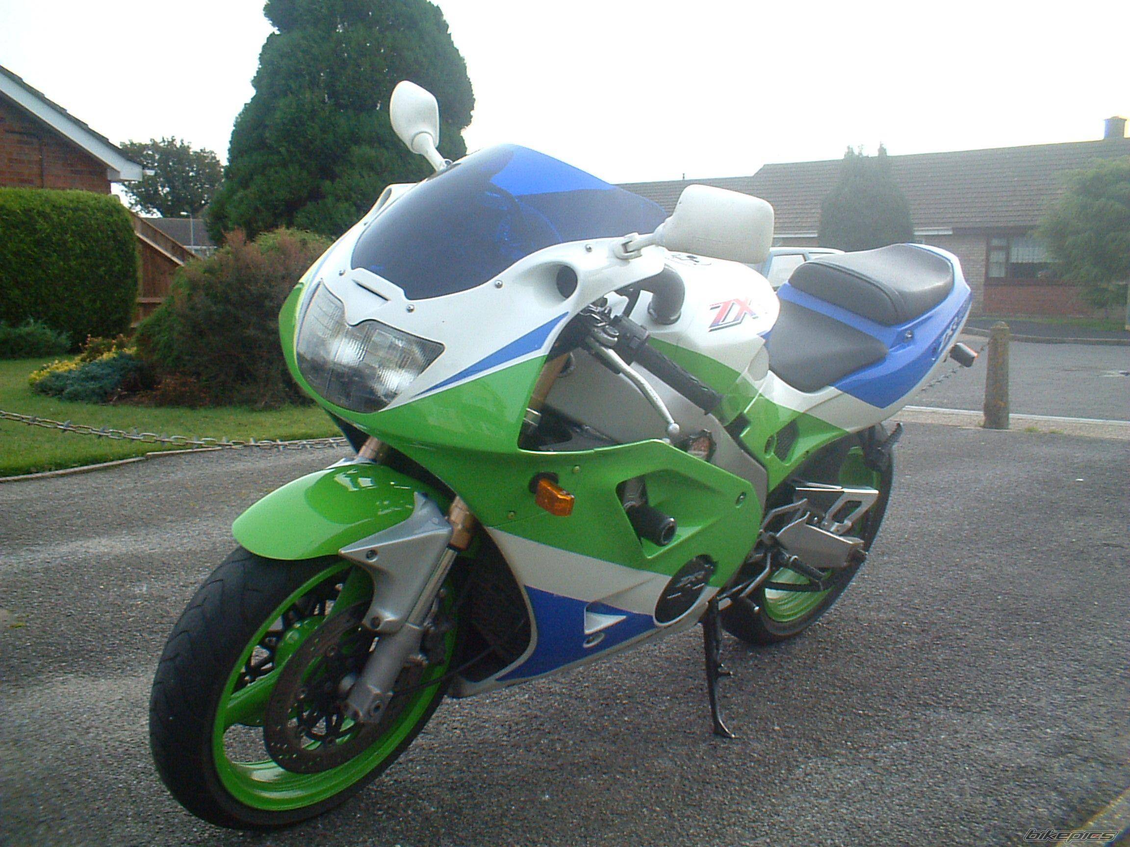 1991 KAWASAKI ZXR 400 | Picture 238689 motorcycle photo
