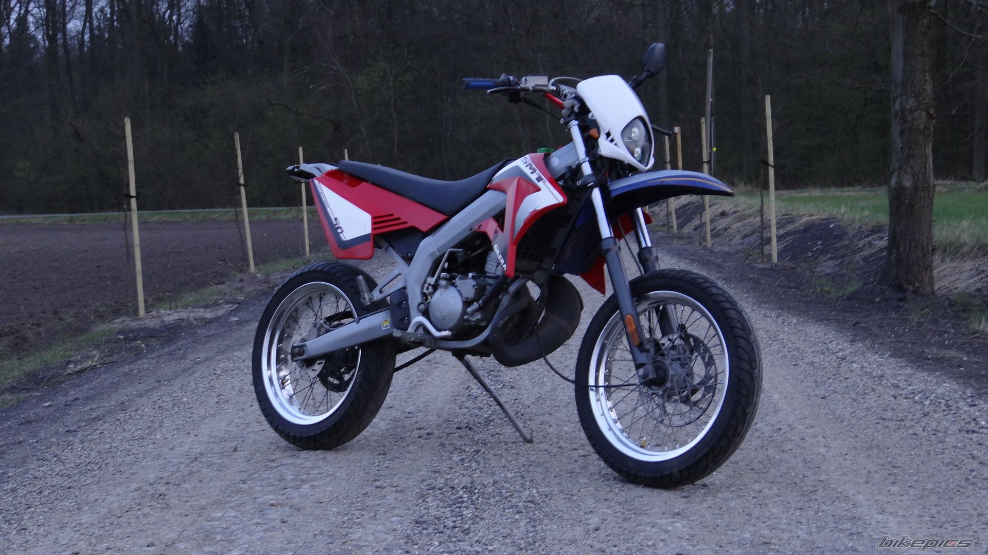 2010 GILERA SMT 50 | Picture 2387045 motorcycle photo