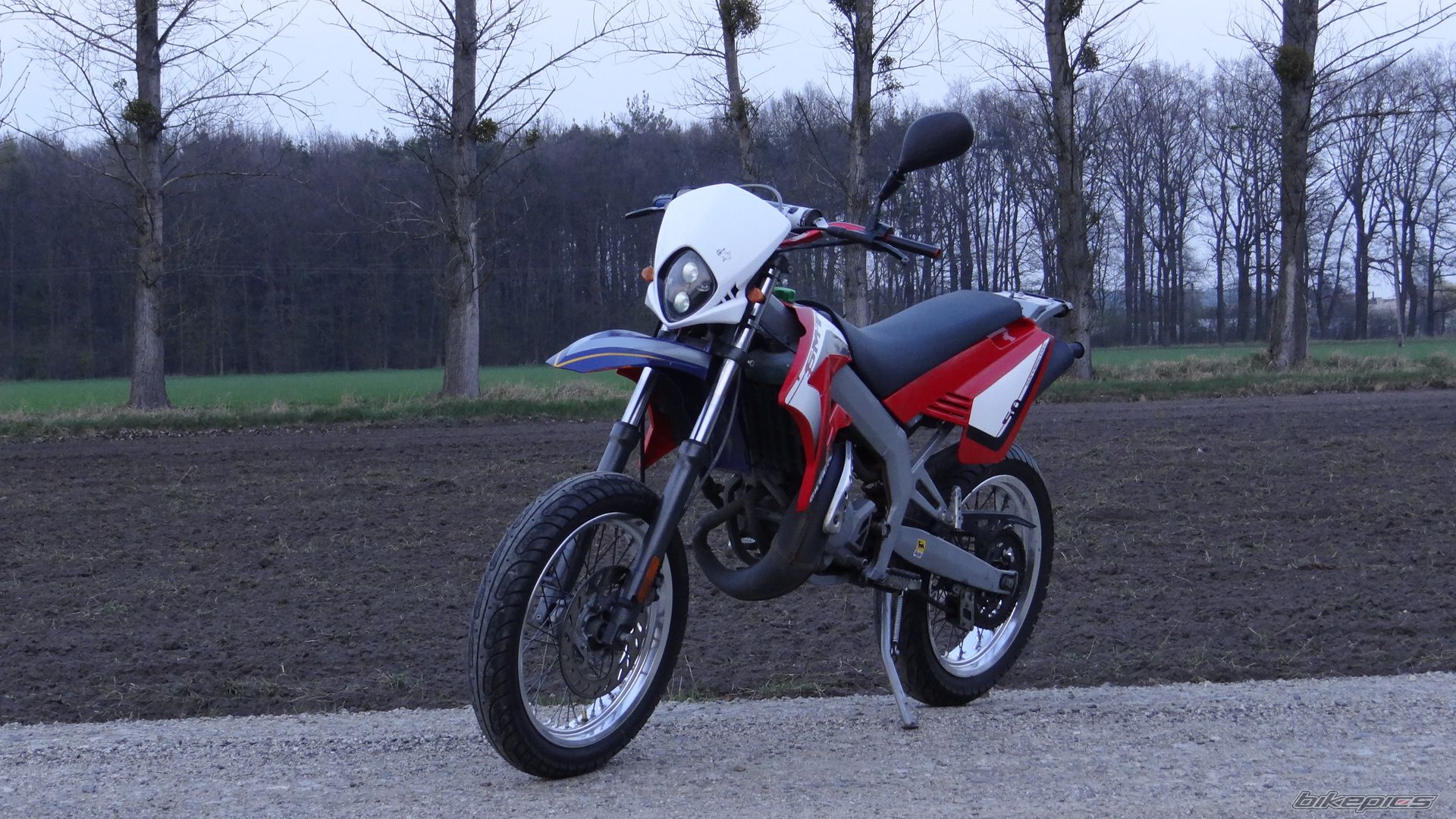 2010 GILERA SMT 50 | Picture 2387124 motorcycle photo