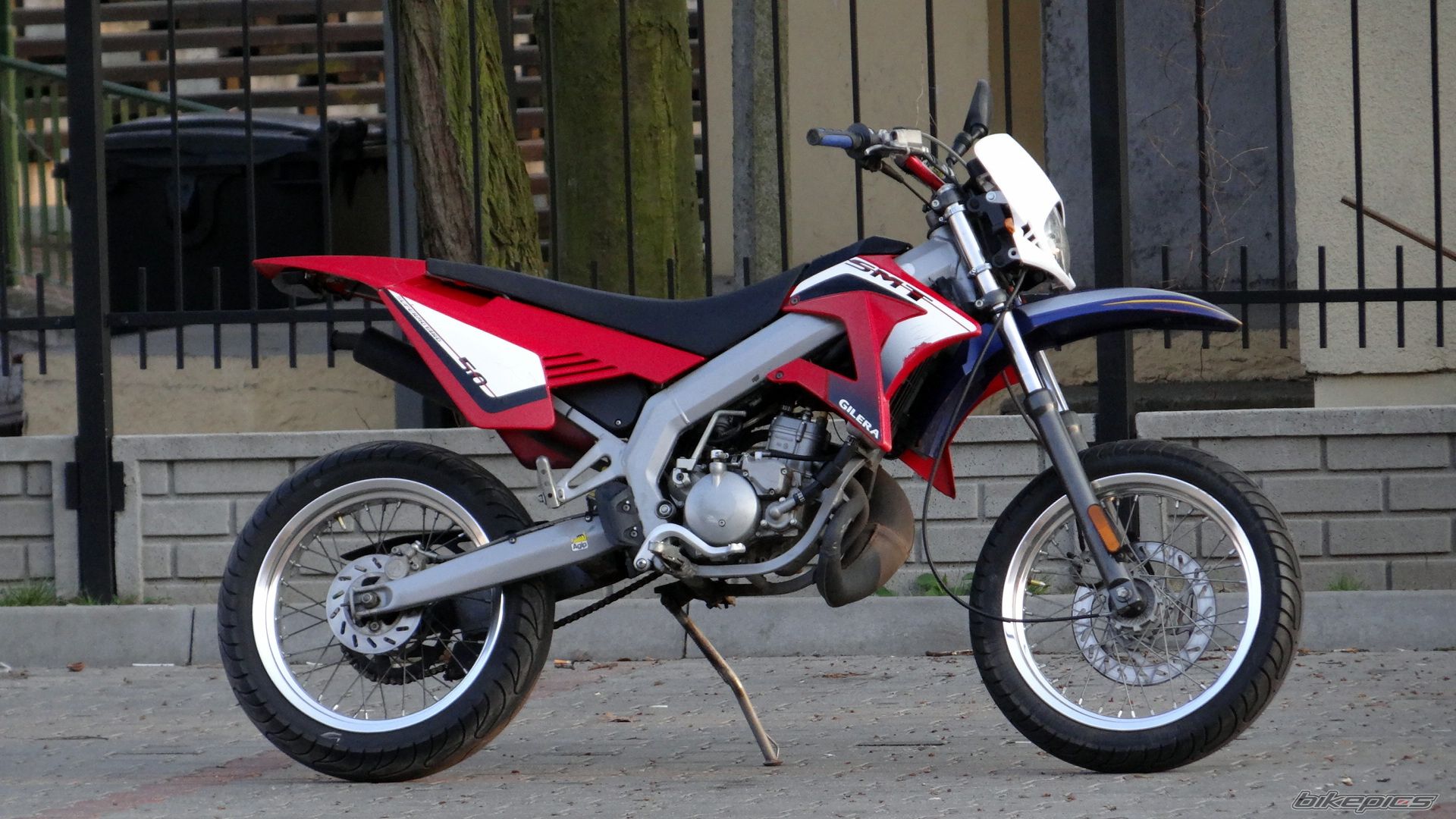 2010 GILERA SMT 50 | Picture 2387942 motorcycle photo