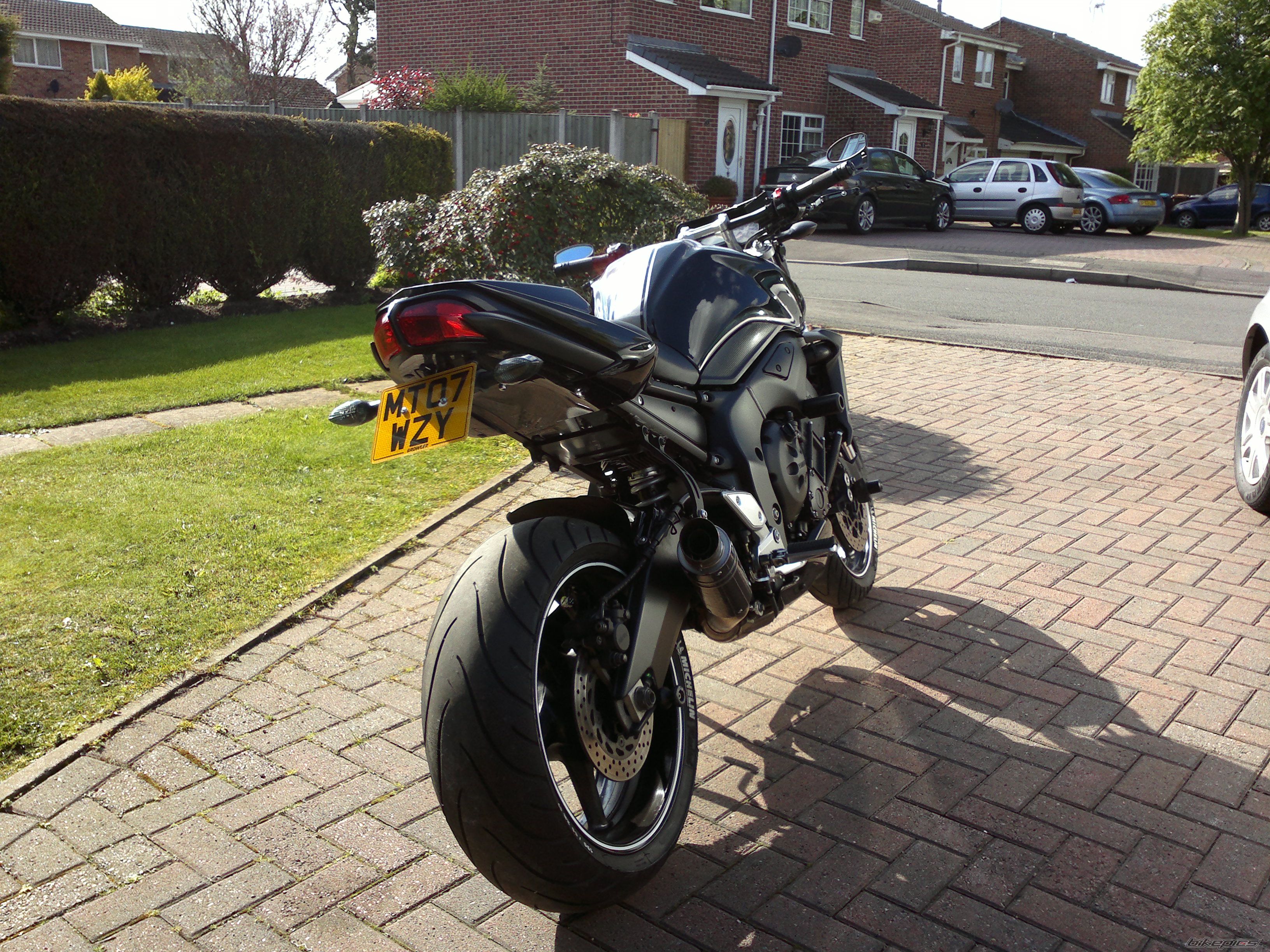 2007 YAMAHA FZ1 NAKED | Picture 2389730 motorcycle photo