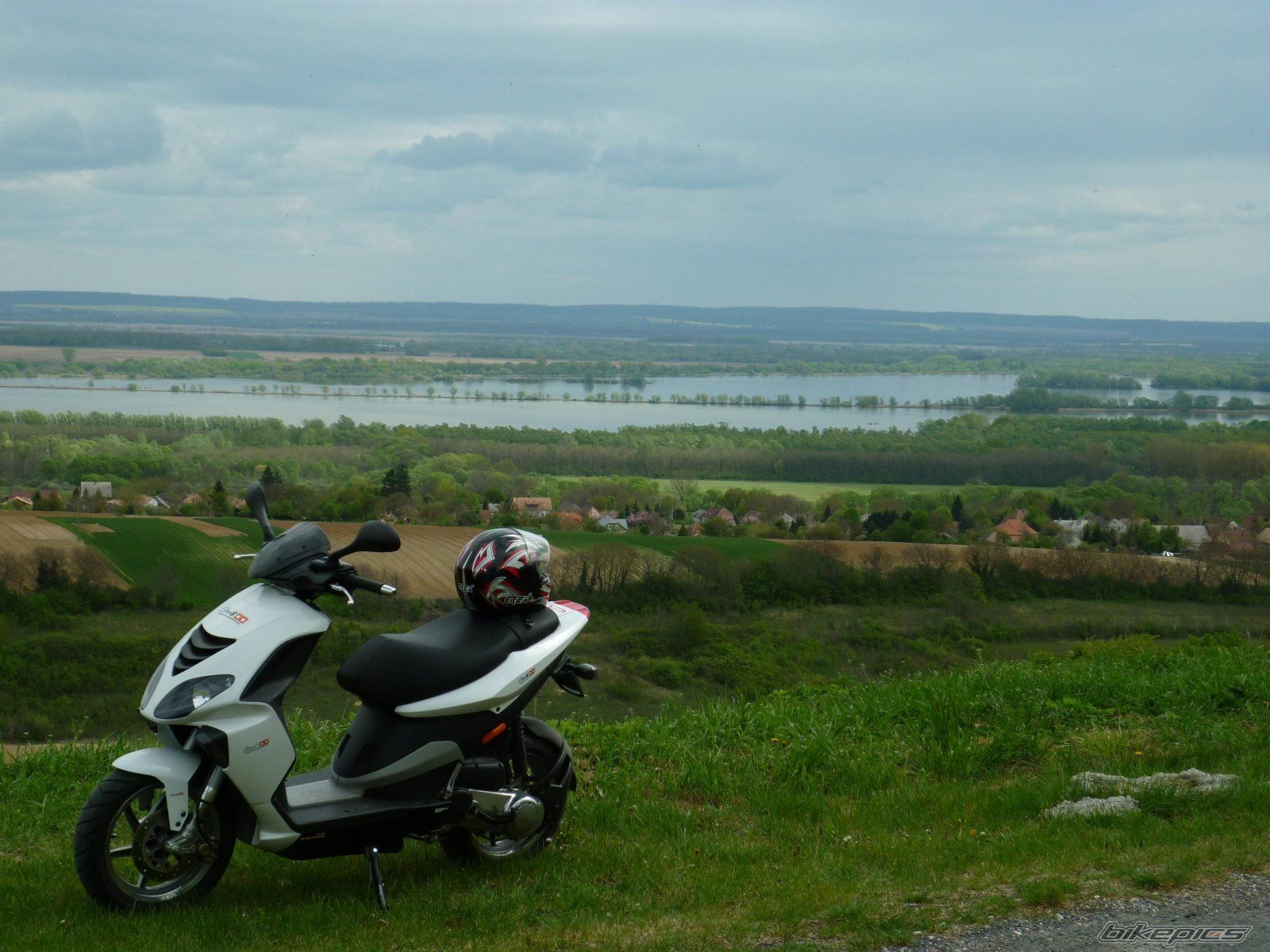 2006 PIAGGIO NRG | Picture 2389765 motorcycle photo