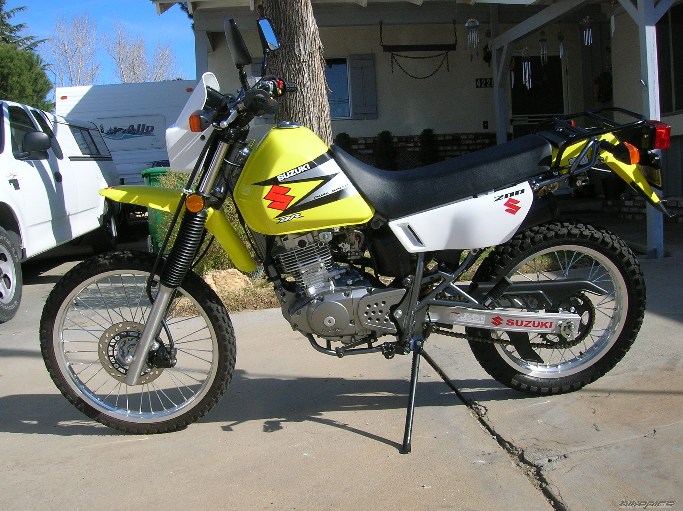 2004 SUZUKI DR 200 | Picture 2391068 motorcycle photo