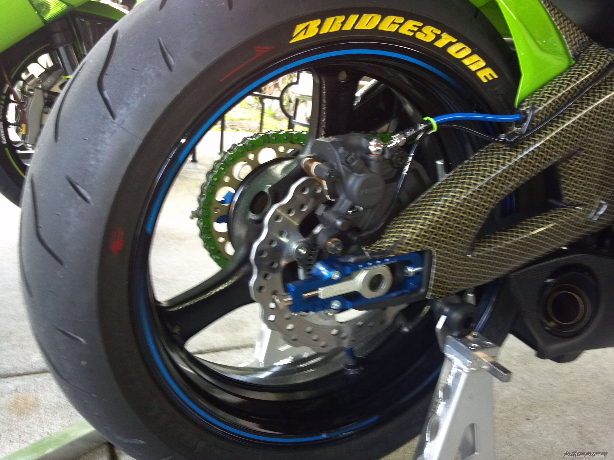 2012 KAWASAKI ZX 10R | Picture 2392117 motorcycle photo
