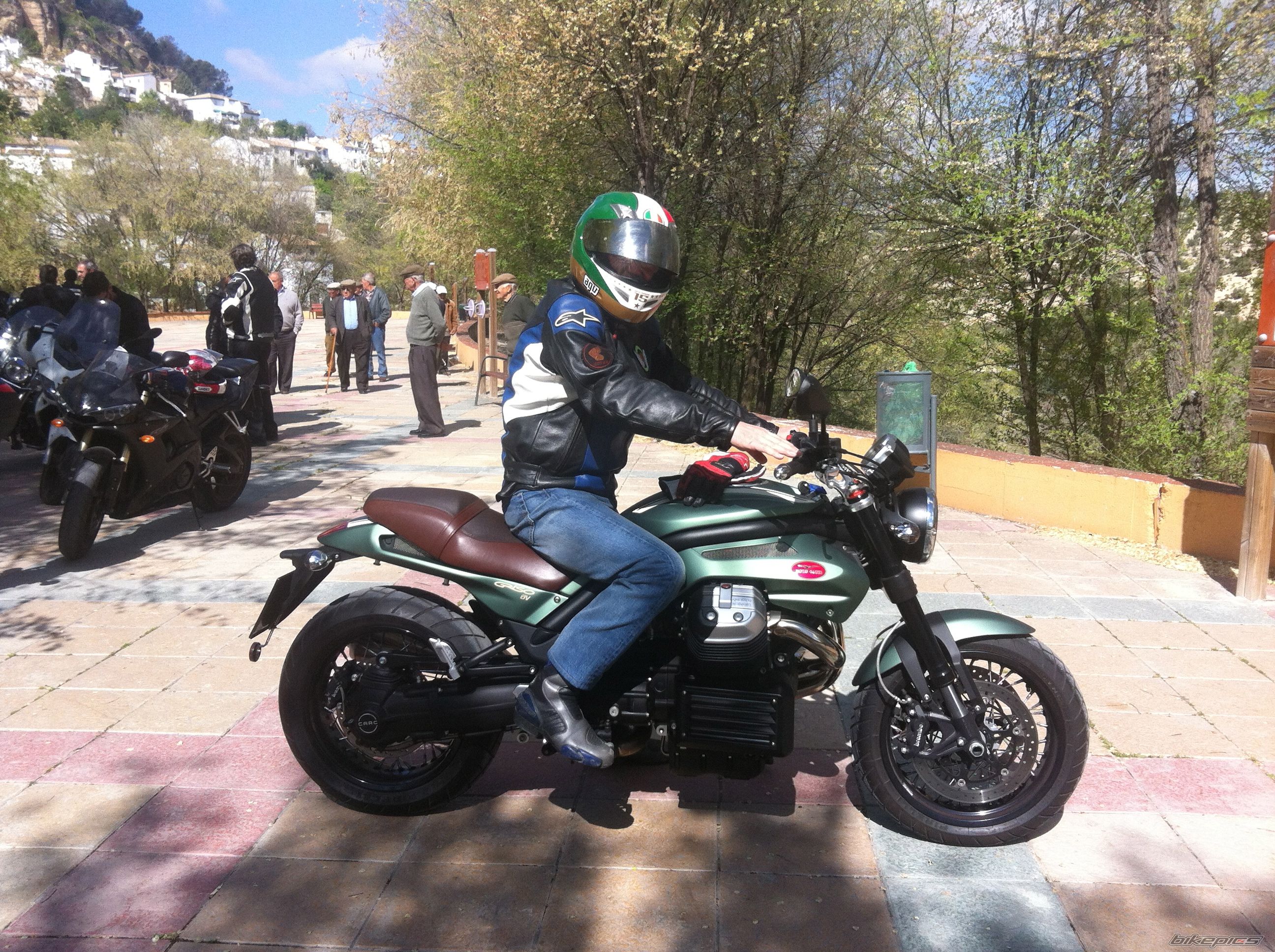 2011 MOTO GUZZI GRISO | Picture 2393449 motorcycle photo