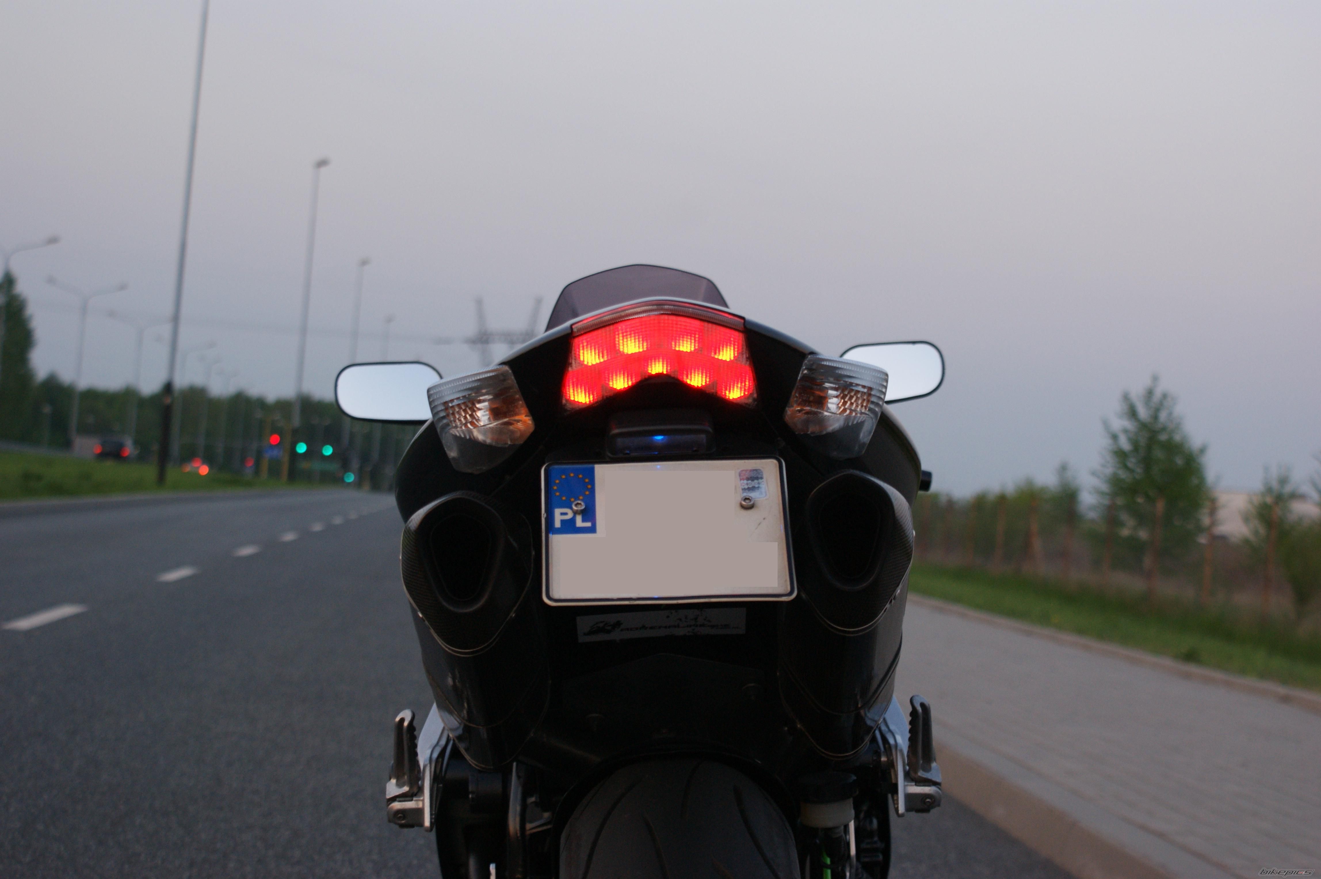 2007 KAWASAKI ZX 10R | Picture 2395083 motorcycle photo