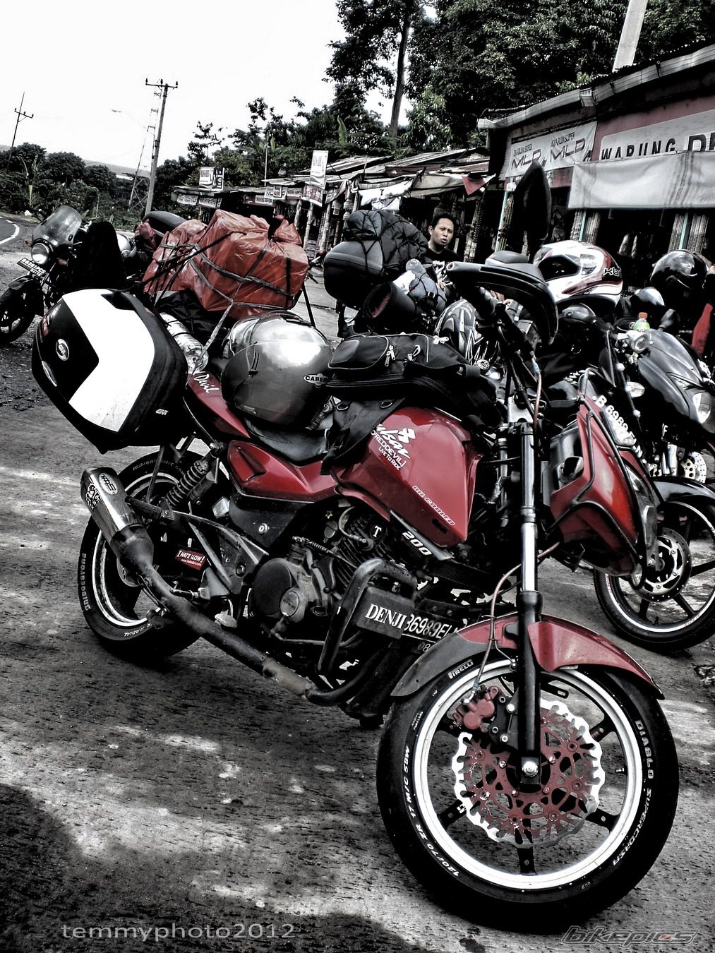 2008 BAJAJ PULSAR 200 | Picture 2395123 motorcycle photo