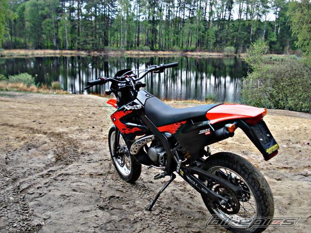 2011 DERBI SENDA XRACE SM 50 | Picture 2395209 motorcycle photo