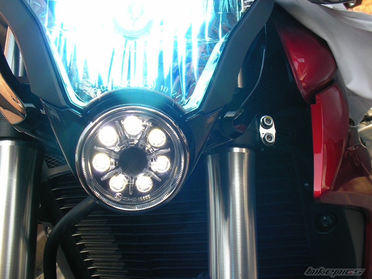 2010 HONDA CB 1000 R | Picture 2396112 motorcycle photo