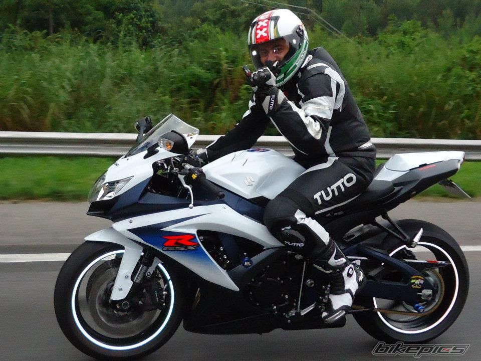 2012 SUZUKI GSX R 750 | Picture 2396953 motorcycle photo