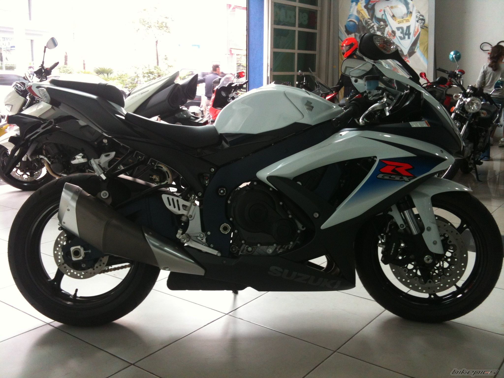2012 SUZUKI GSX R 750 | Picture 2396955 motorcycle photo