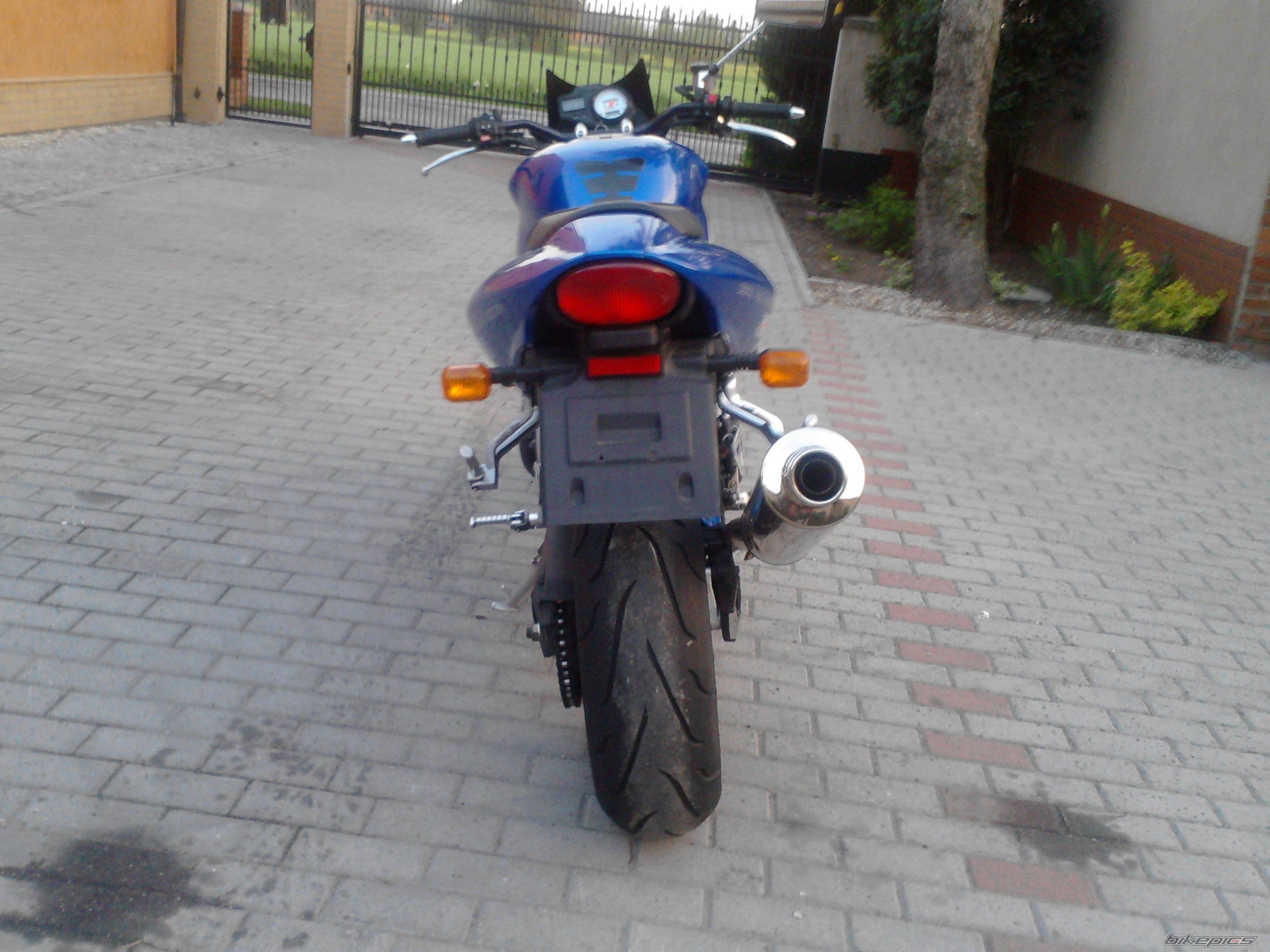 2002 TRIUMPH SPEED TRIPLE | Picture 2397270 motorcycle photo