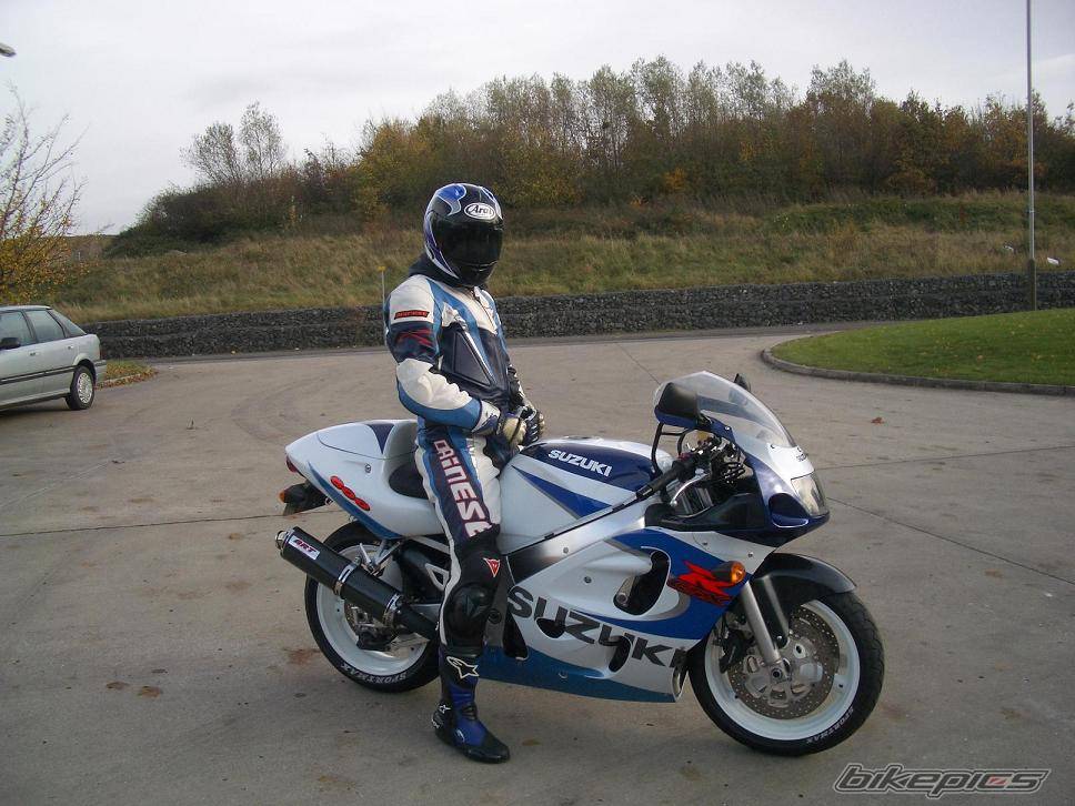 1999 SUZUKI GSX R 600 | Picture 239787 motorcycle photo