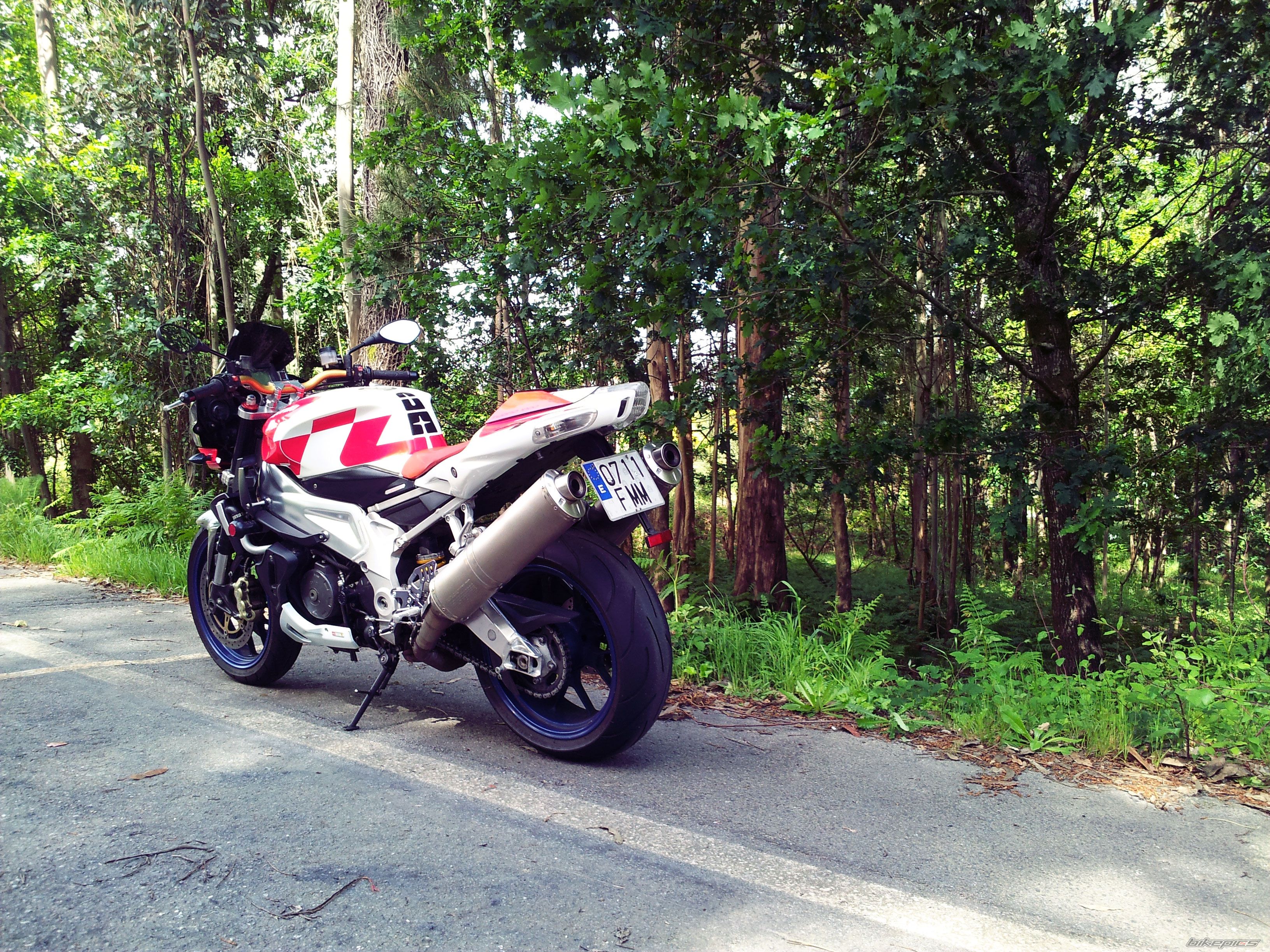 2007 APRILIA TUONO R V2 | Picture 2398818 motorcycle photo
