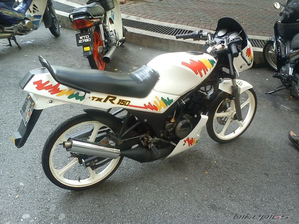 2011 SUZUKI TXR 150 | Picture 2399024 motorcycle photo