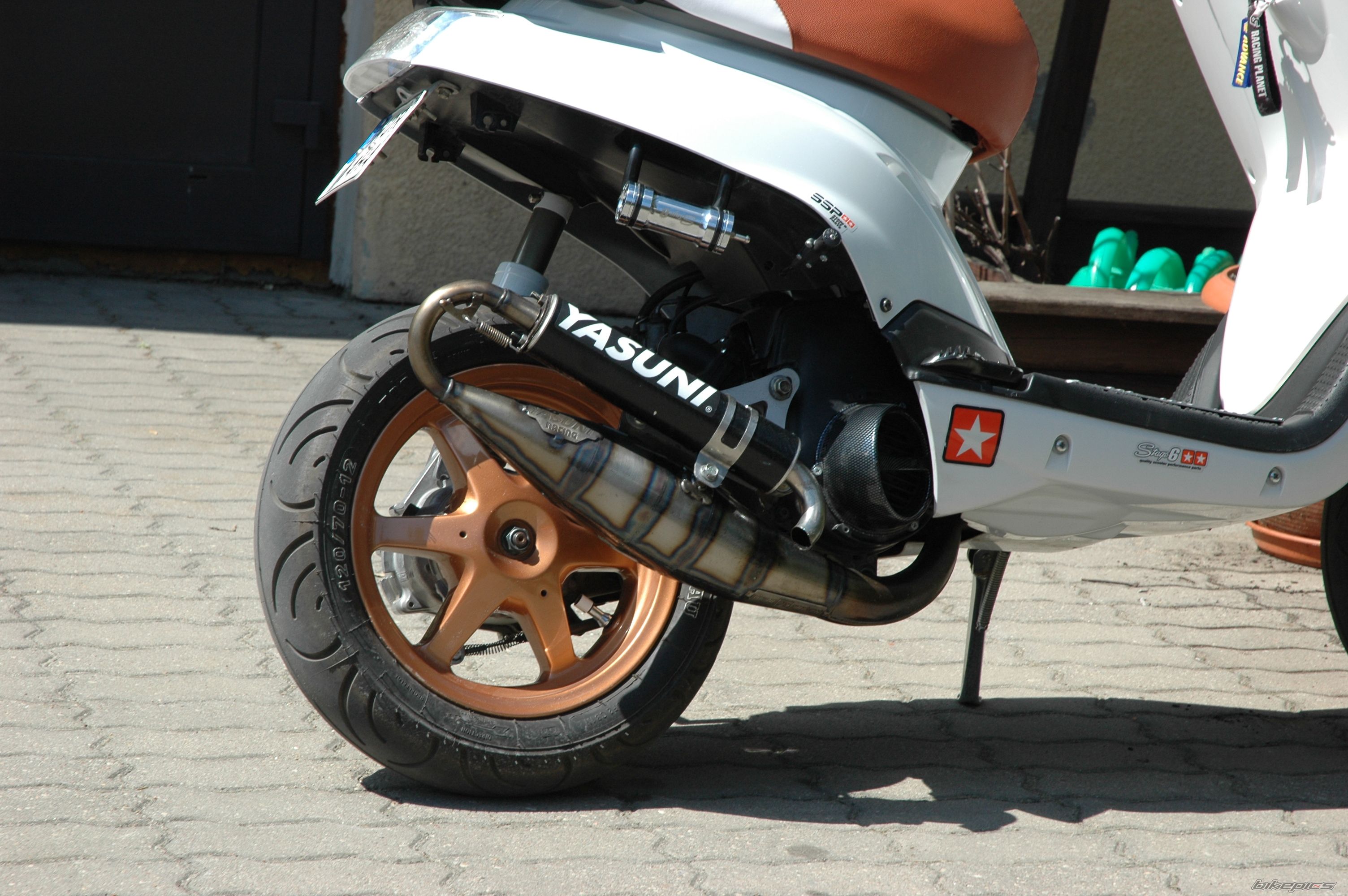 2009 YAMAHA BWS 50 | Picture 2399633 motorcycle photo