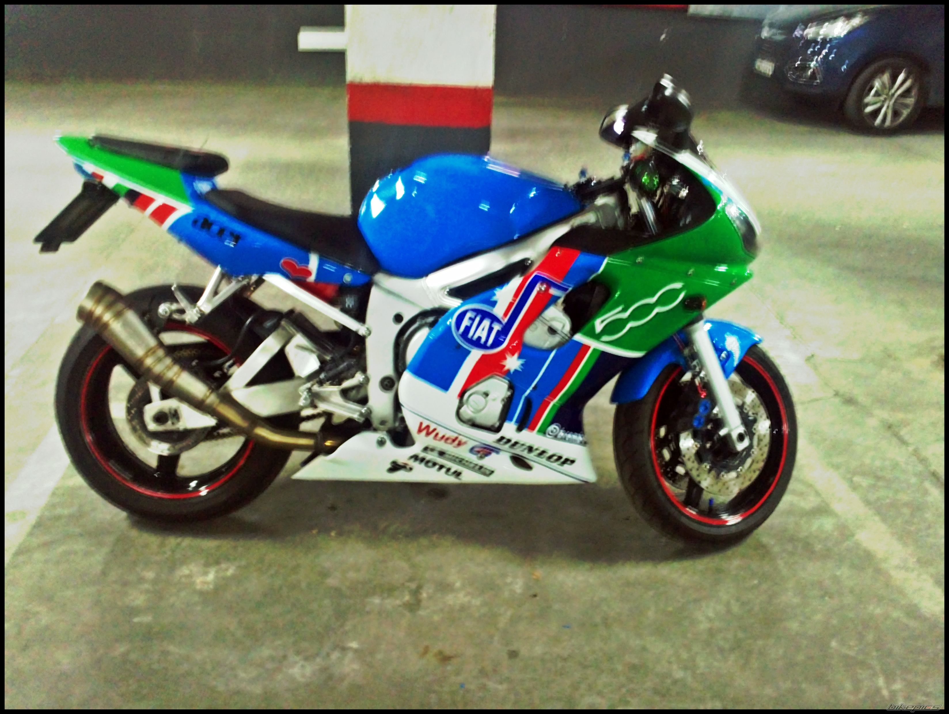 2001 YAMAHA YZF R6 | Picture 2399697 motorcycle photo
