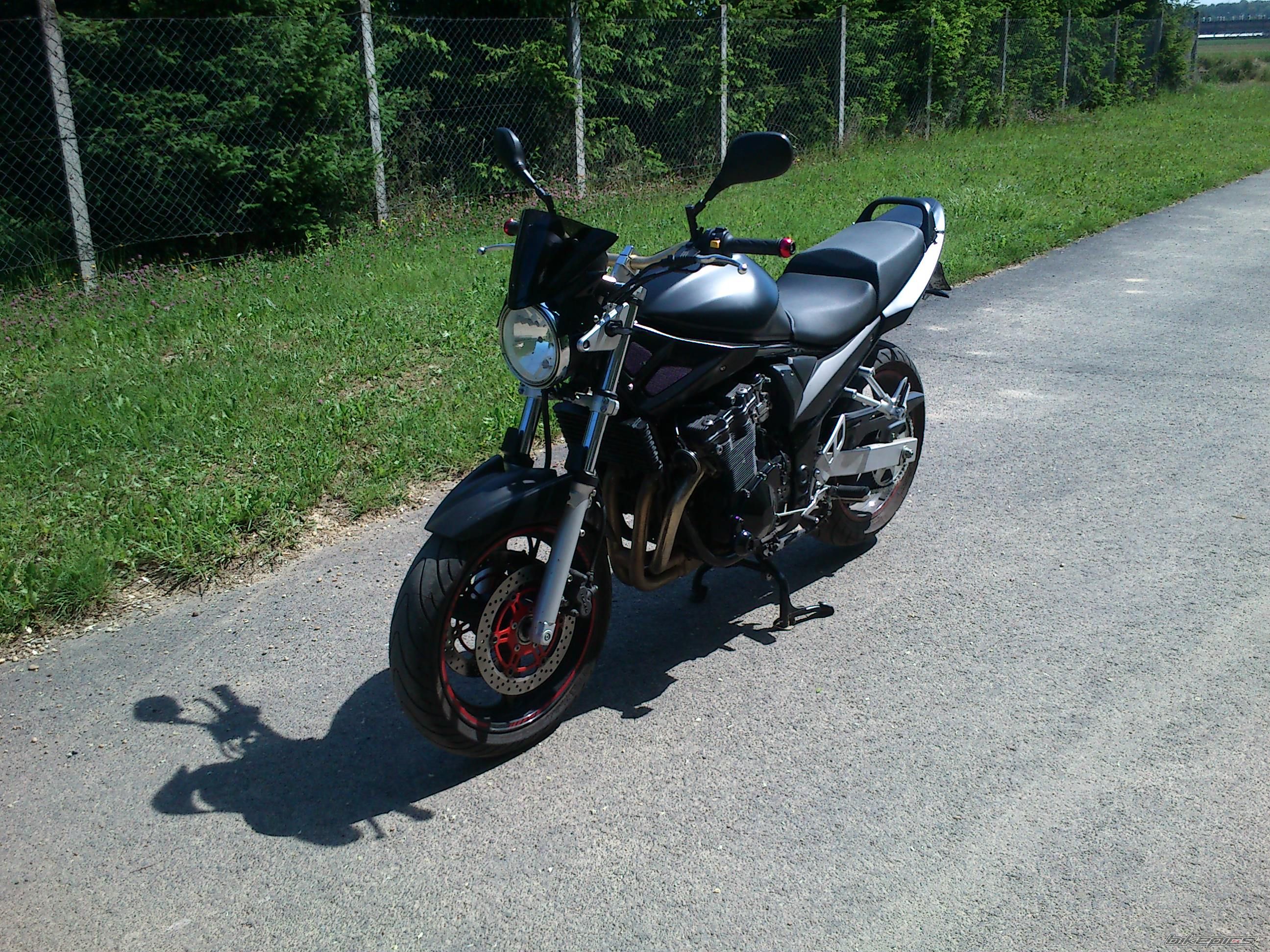2006 SUZUKI GSF 650 NAKED | Picture 2399765 motorcycle photo