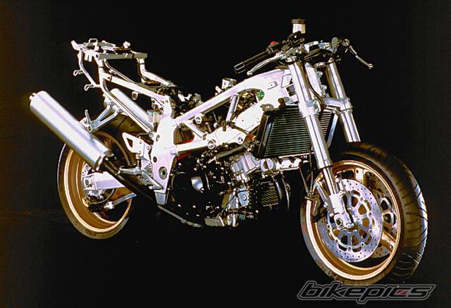 2002 SUZUKI TL1000S | Picture 240027 motorcycle photo