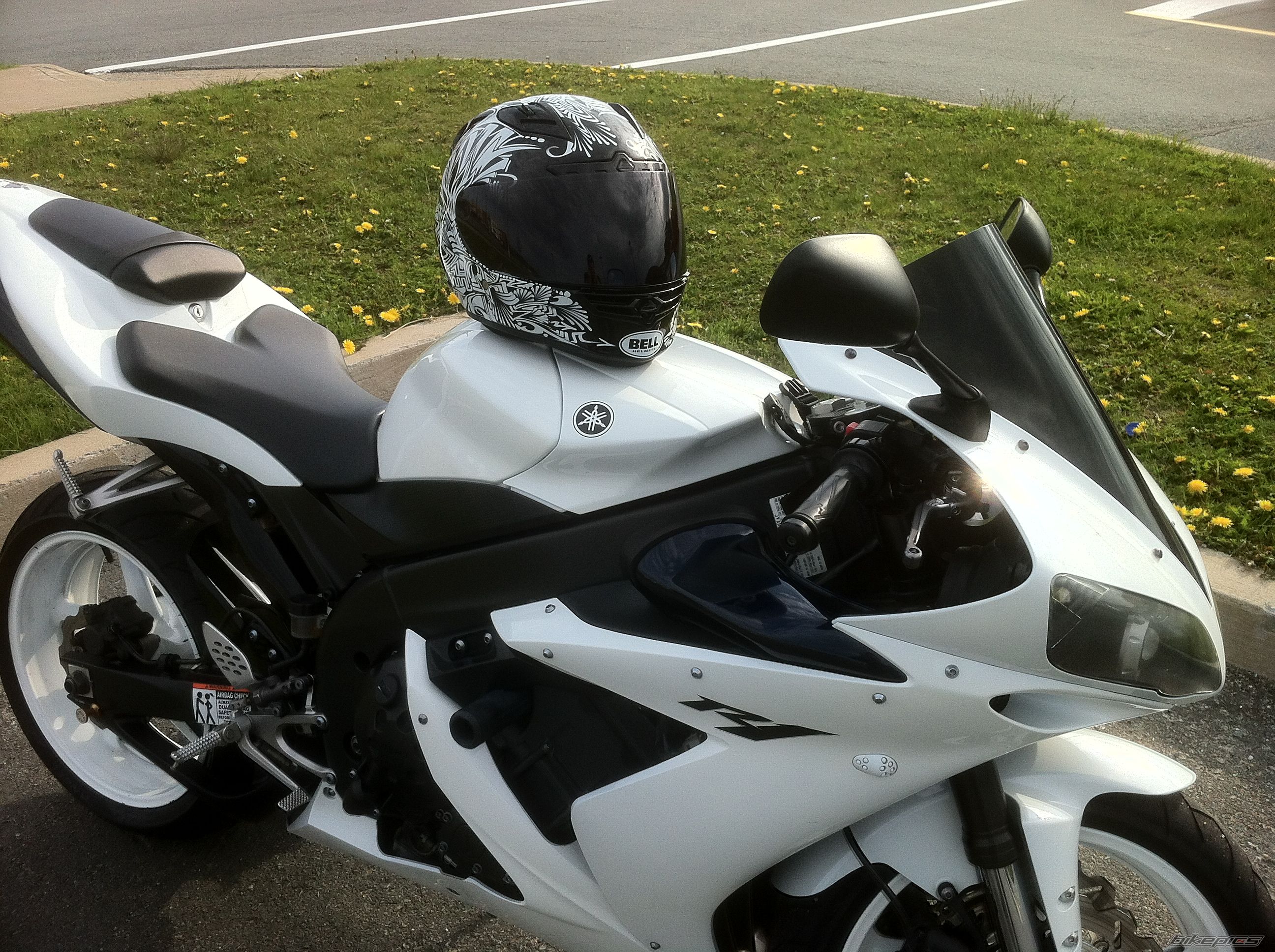 2005 YAMAHA YZF R1 | Picture 2400669 motorcycle photo