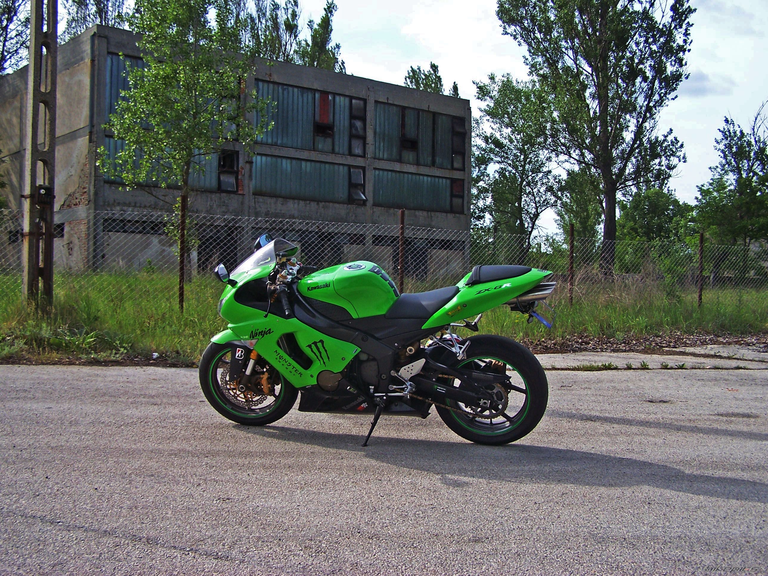 2006 KAWASAKI ZX 6R | Picture 2400733 motorcycle photo