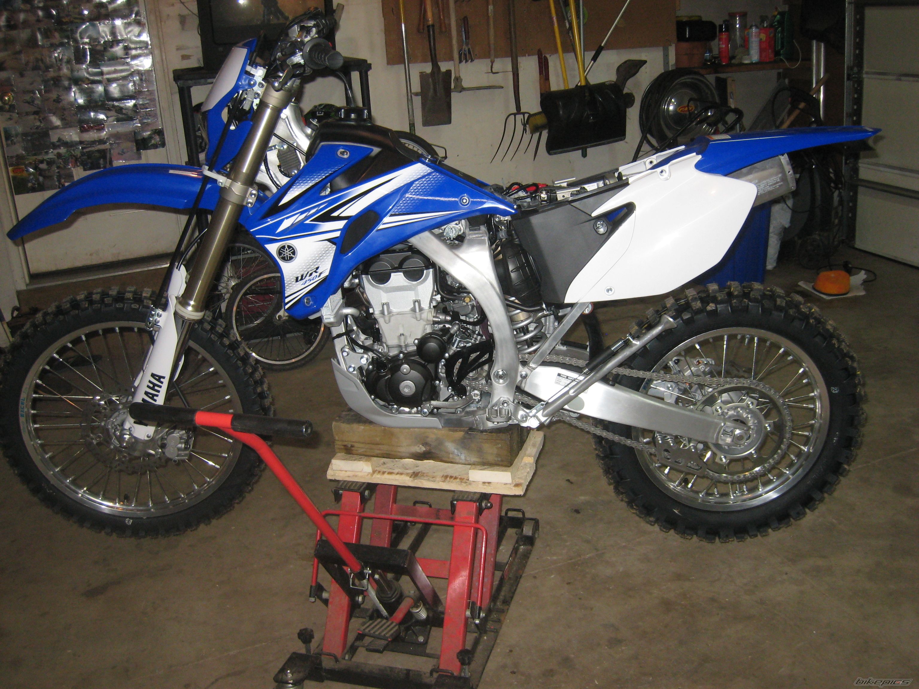 2011 YAMAHA WR 450F | Picture 2401213 motorcycle photo