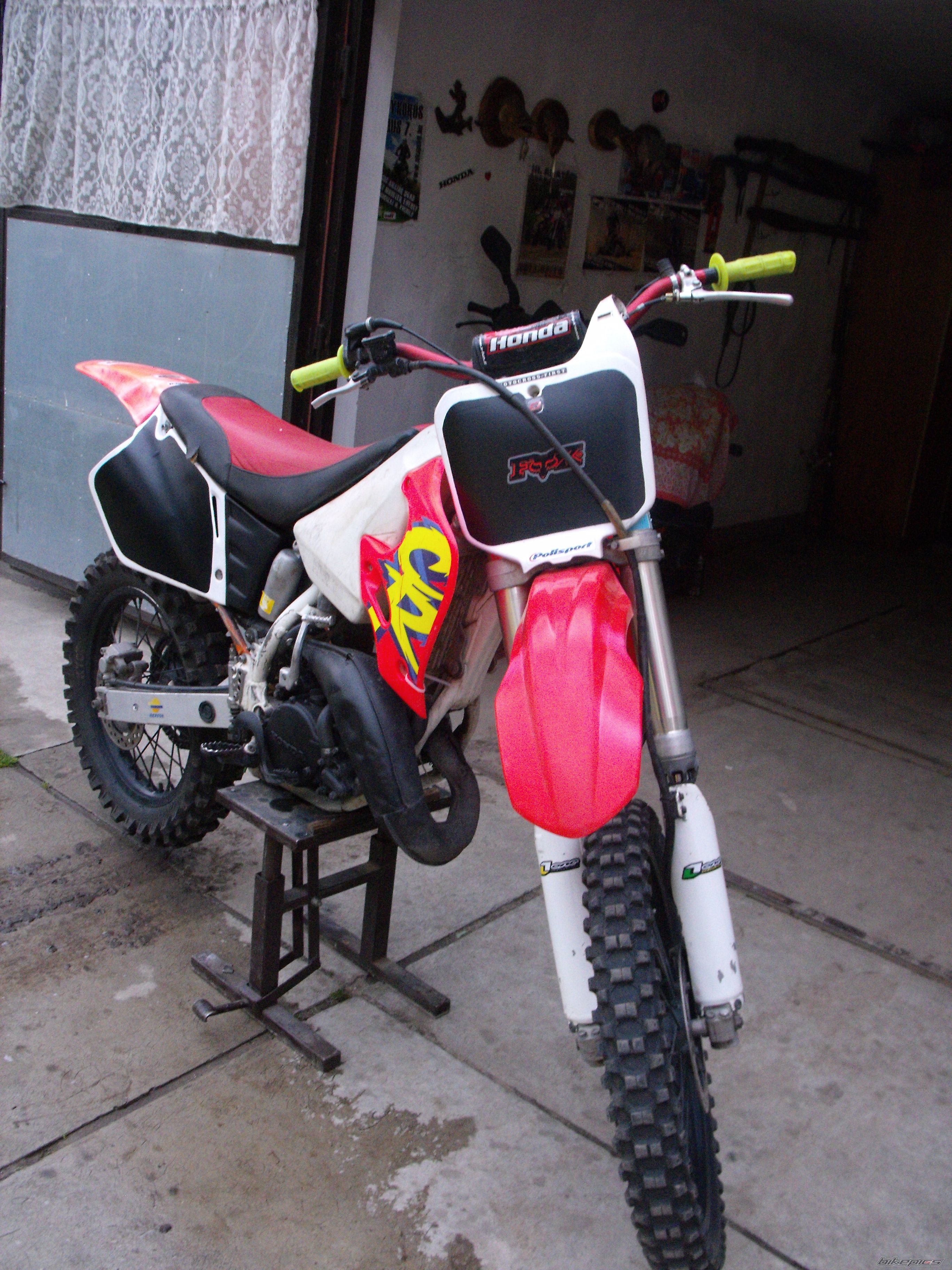 1994 HONDA CR 125 | Picture 2401386 motorcycle photo