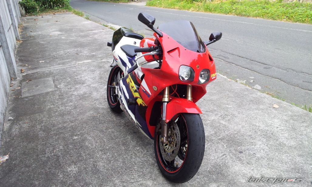 1998 HONDA RVF 400 | Picture 2401387 motorcycle photo