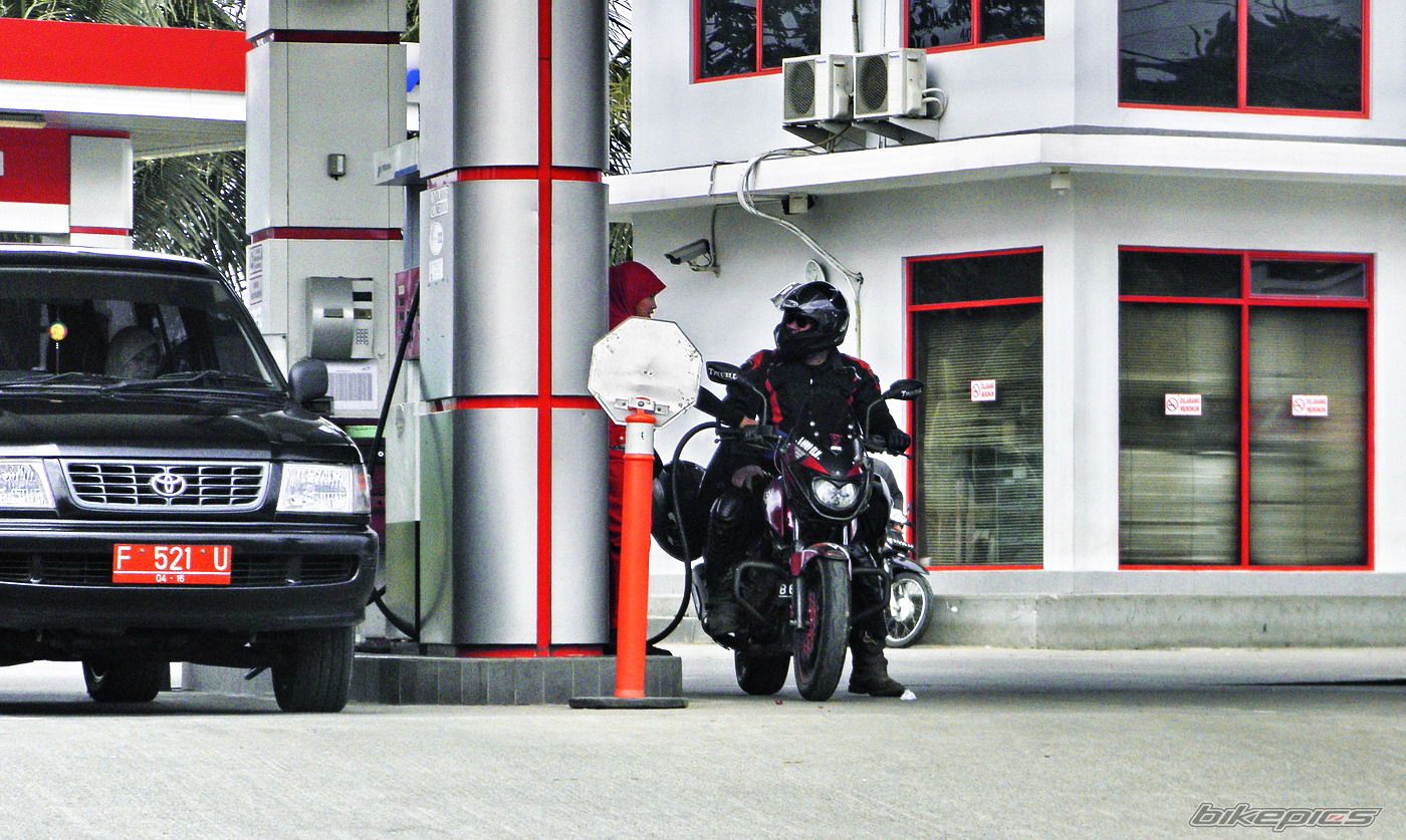 2008 BAJAJ PULSAR 200 | Picture 2402743 motorcycle photo