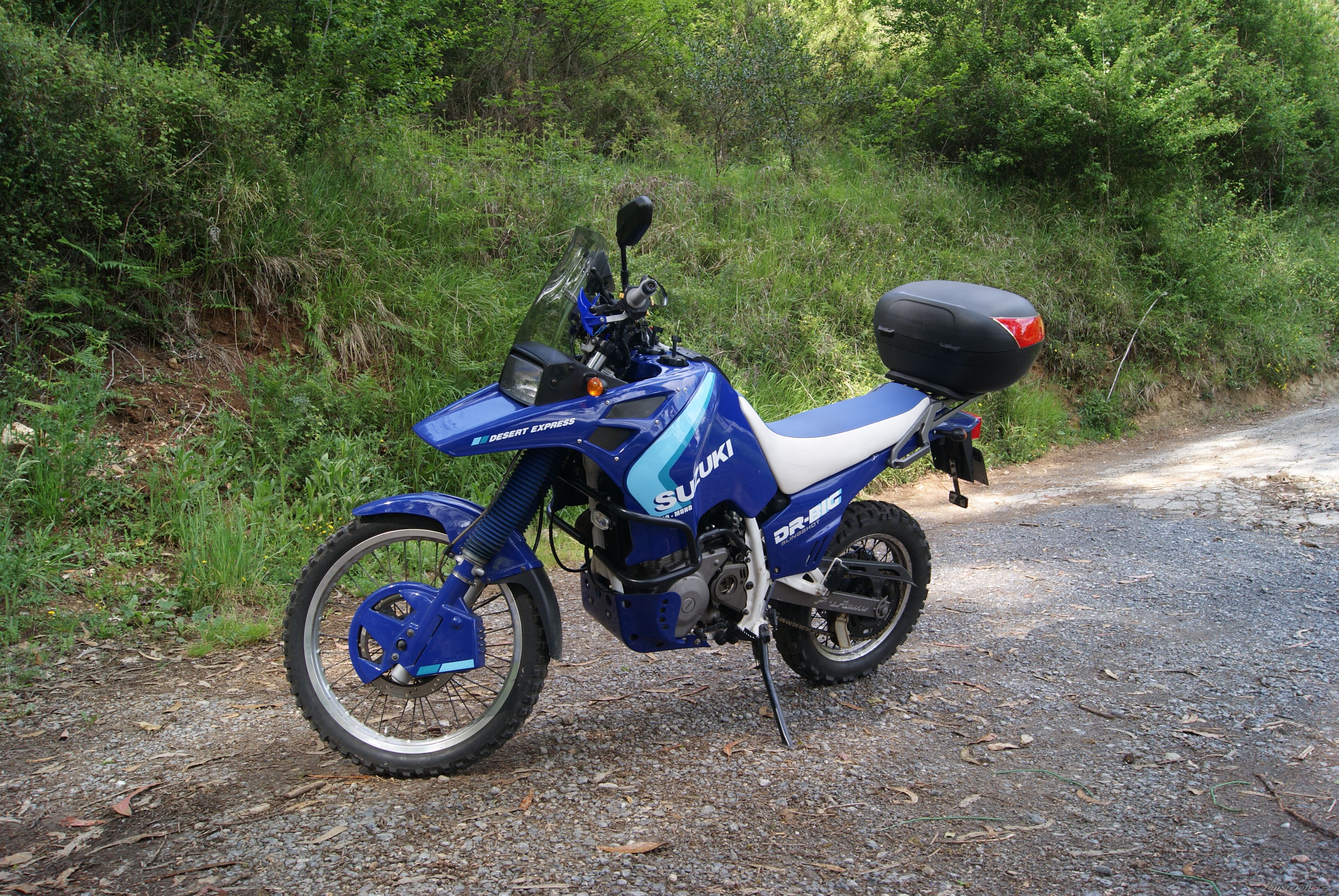 1990 SUZUKI DR  750 | Picture 2403929 motorcycle photo