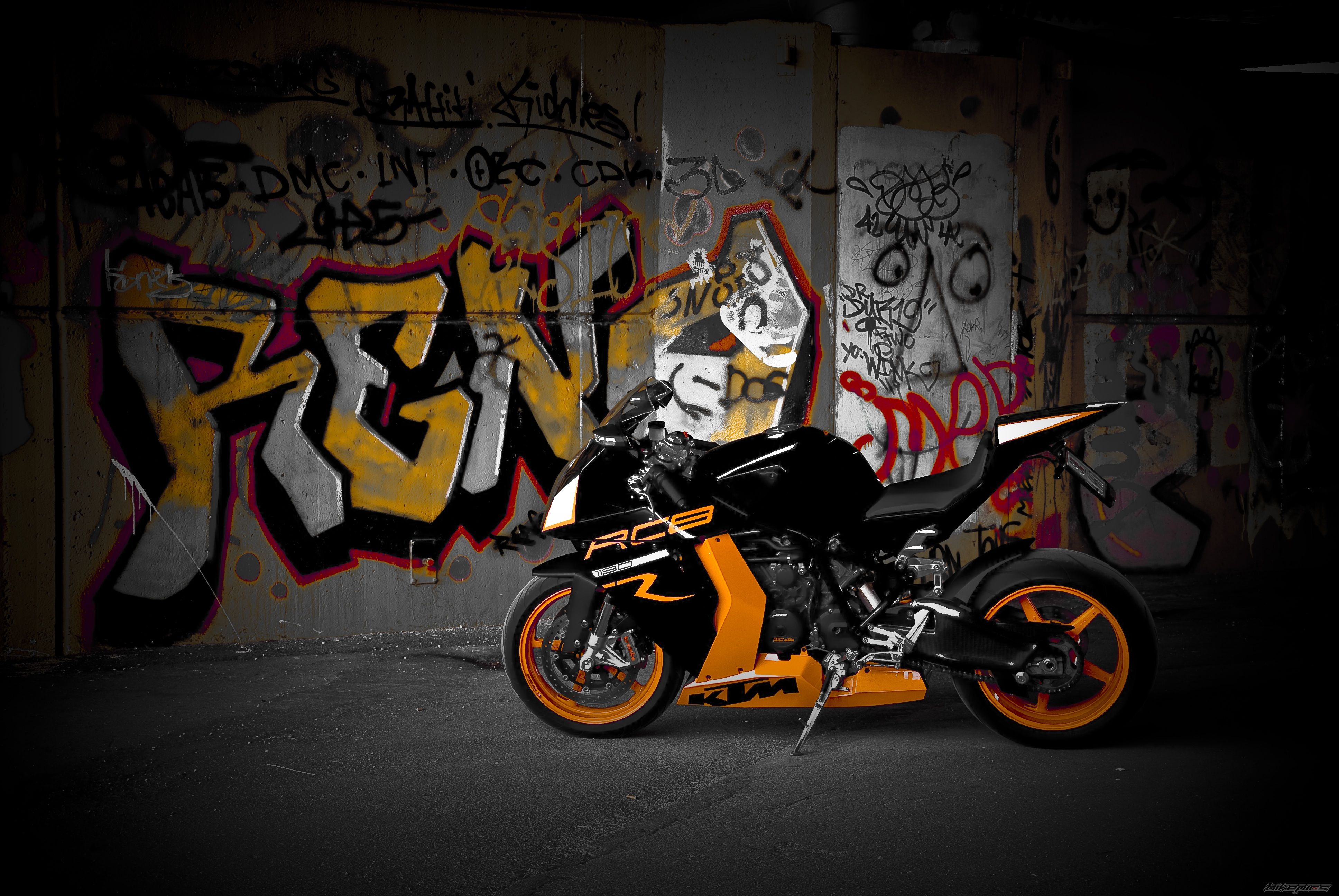 2012 KTM RC8 R | Picture 2403943 motorcycle photo
