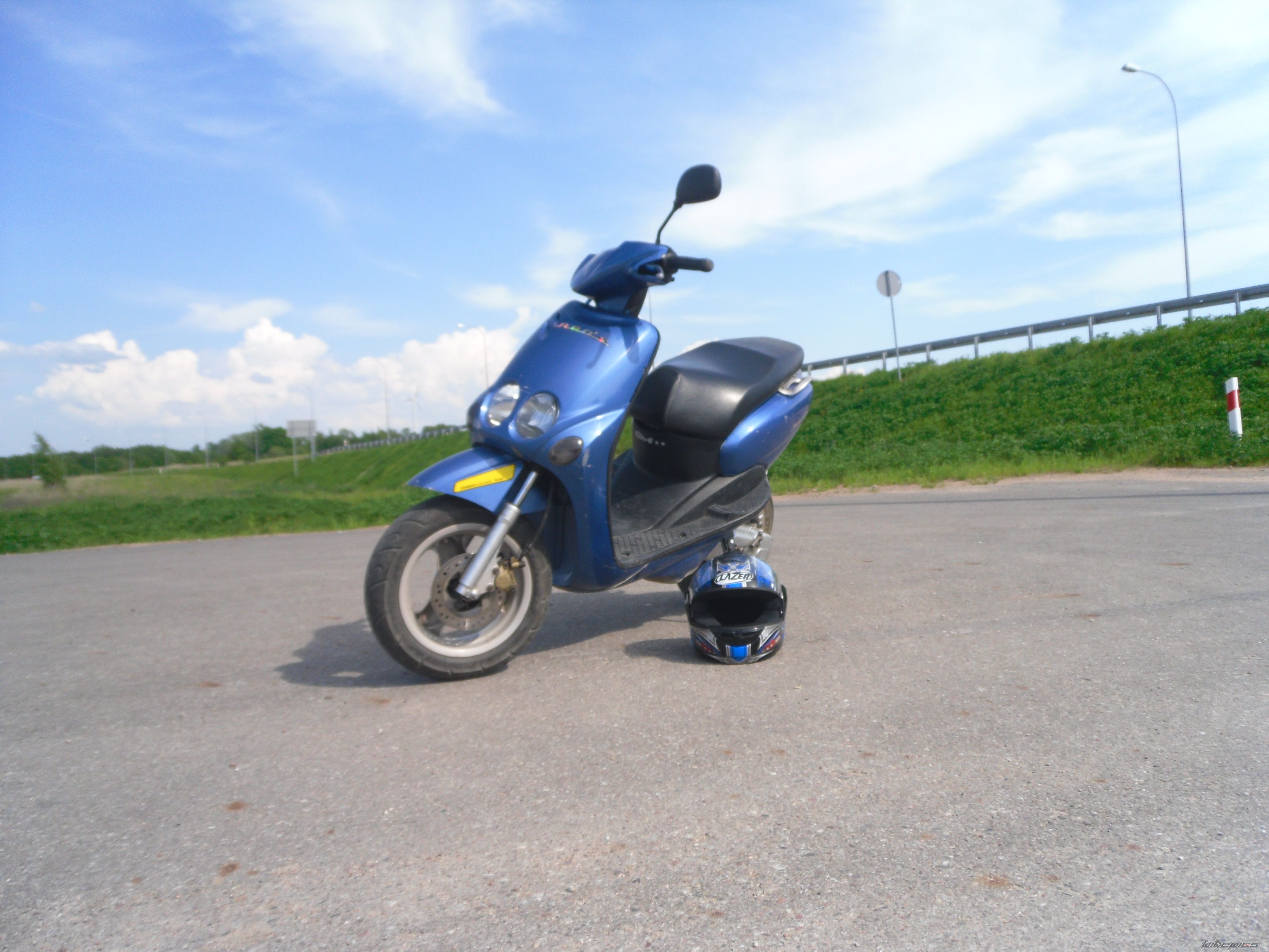1999 YAMAHA NEOS | Picture 2404305 motorcycle photo