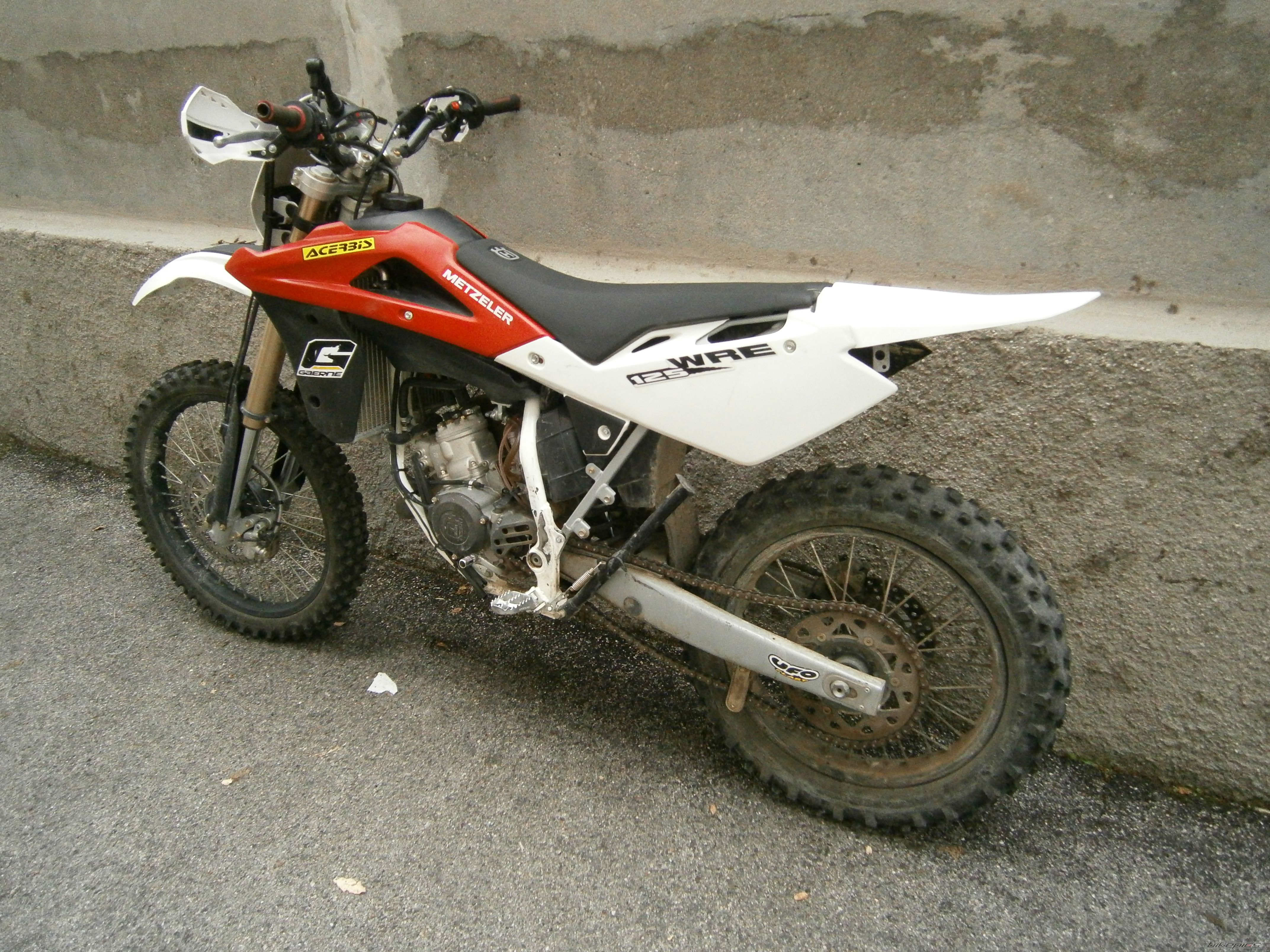 2009 HUSQVARNA WRE 125 | Picture 2405082 motorcycle photo