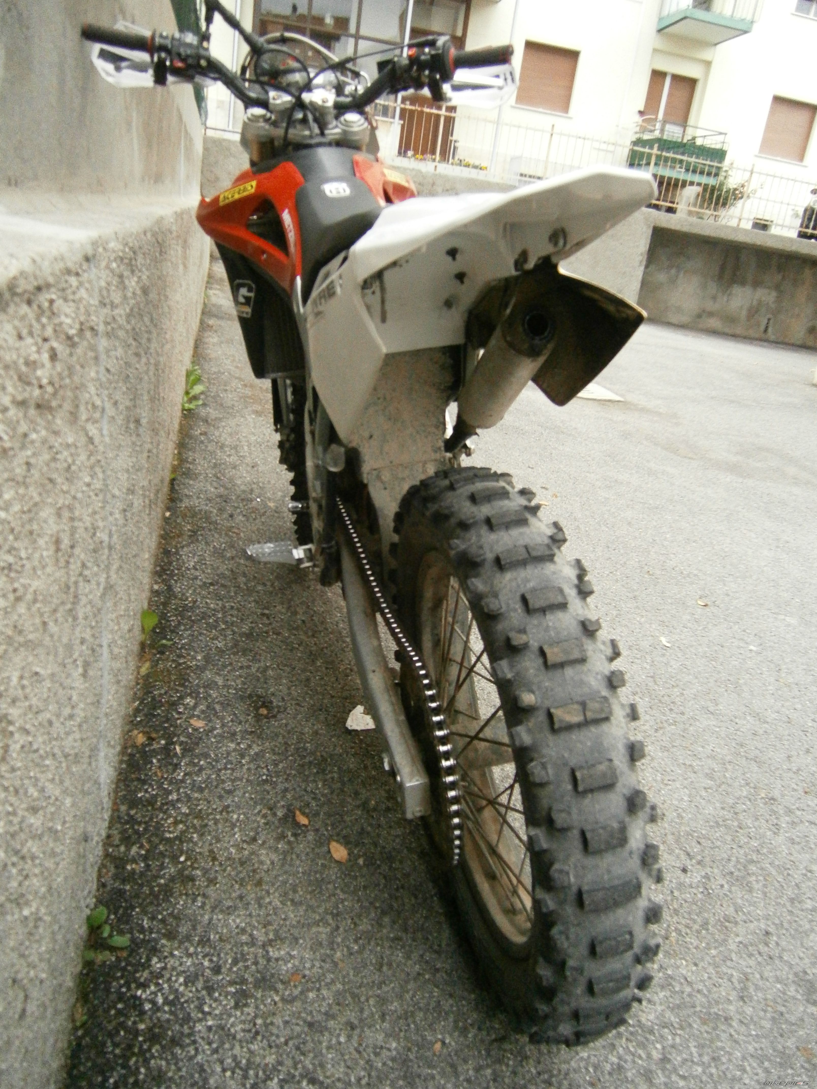 2009 HUSQVARNA WRE 125 | Picture 2405099 motorcycle photo
