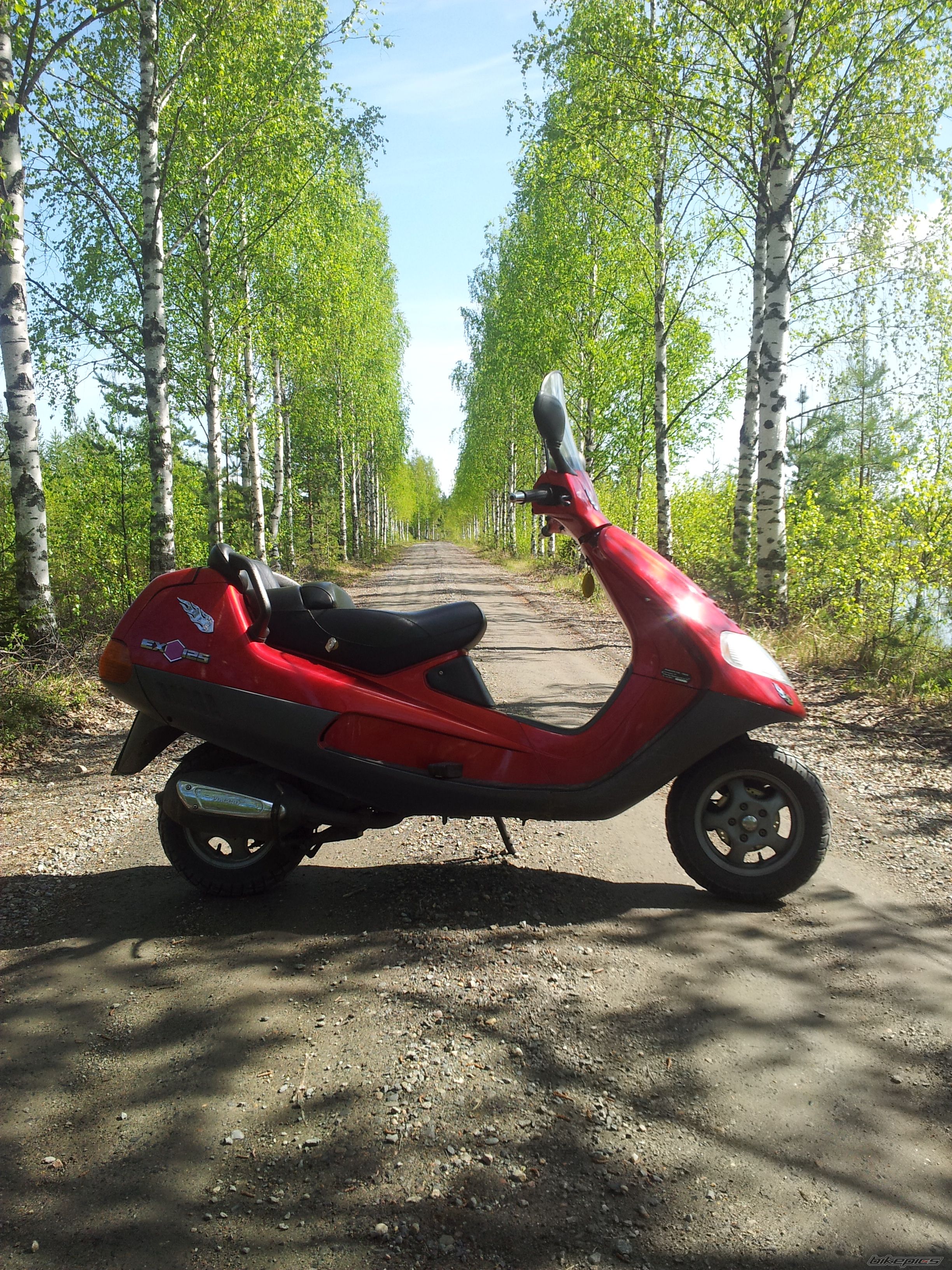 1996 PIAGGIO HEXAGON | Picture 2407227 motorcycle photo