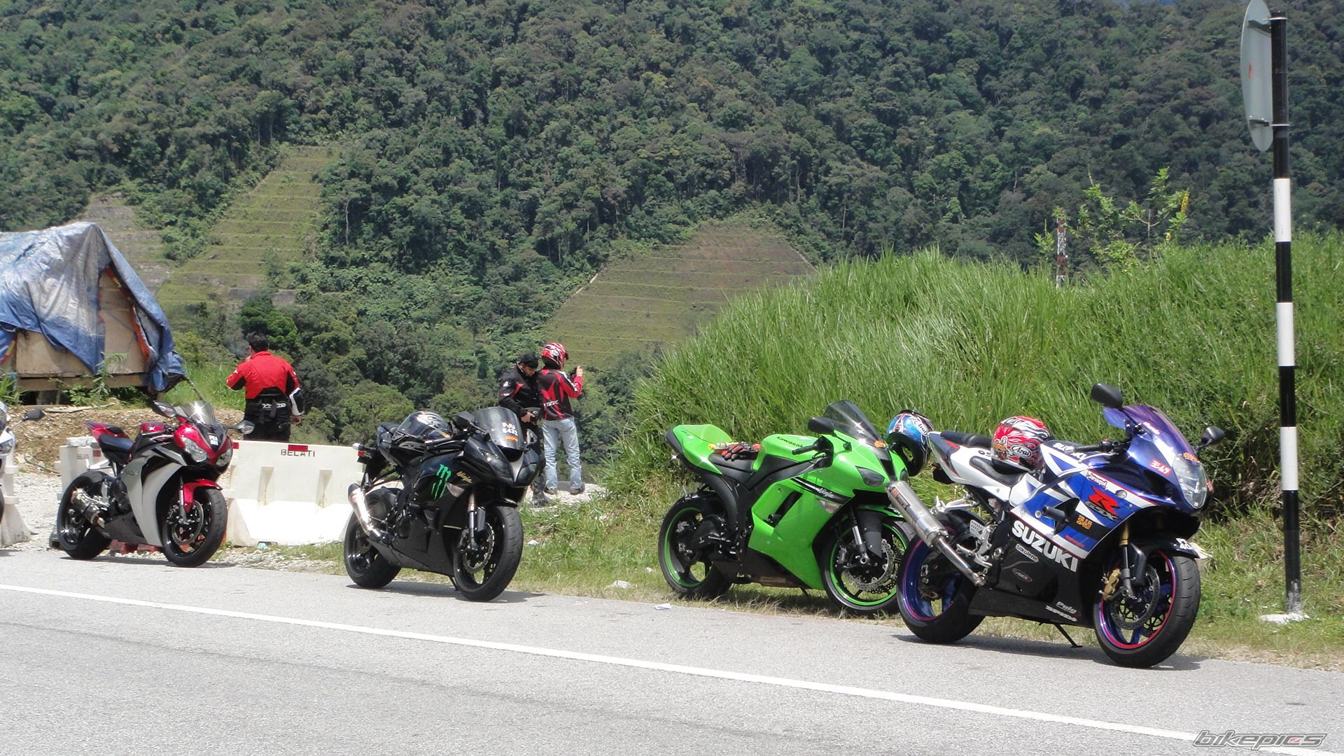 2003 SUZUKI GSX R 1000 | Picture 2407521 motorcycle photo