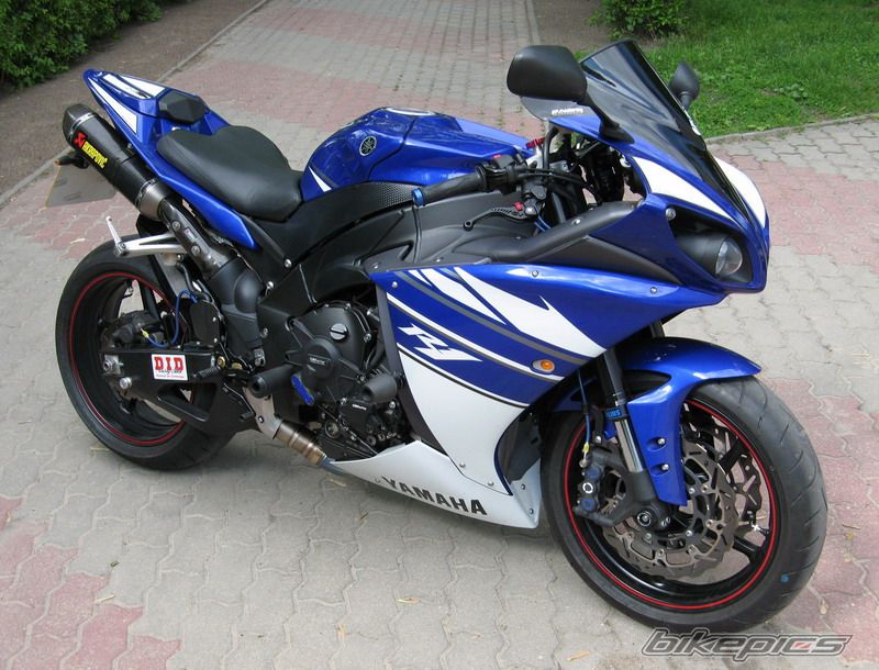 2009 YAMAHA YZF R1 | Picture 2407598 motorcycle photo
