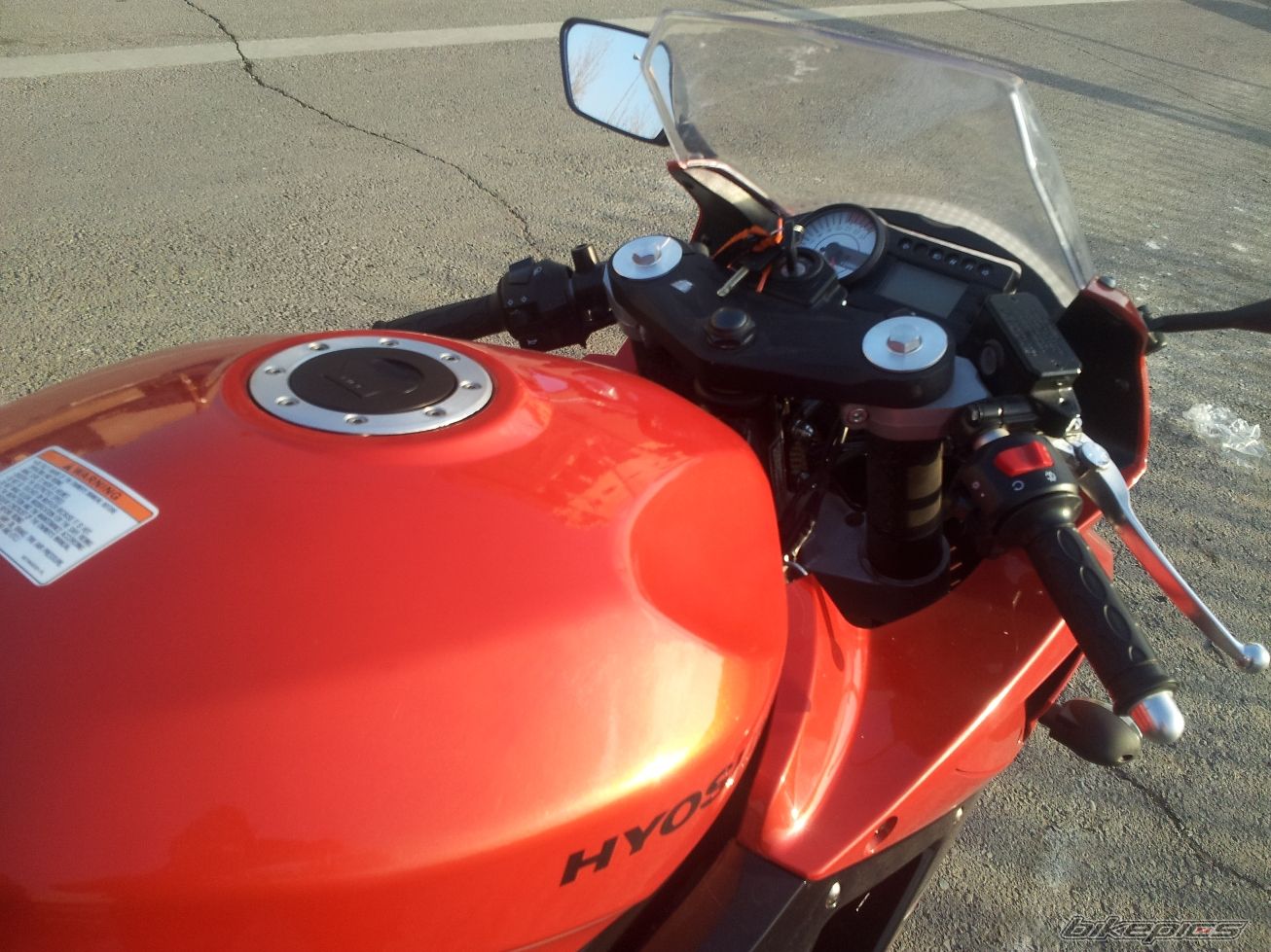 2012 HYOSUNG GT 250 R COMET | Picture 2407689 motorcycle photo