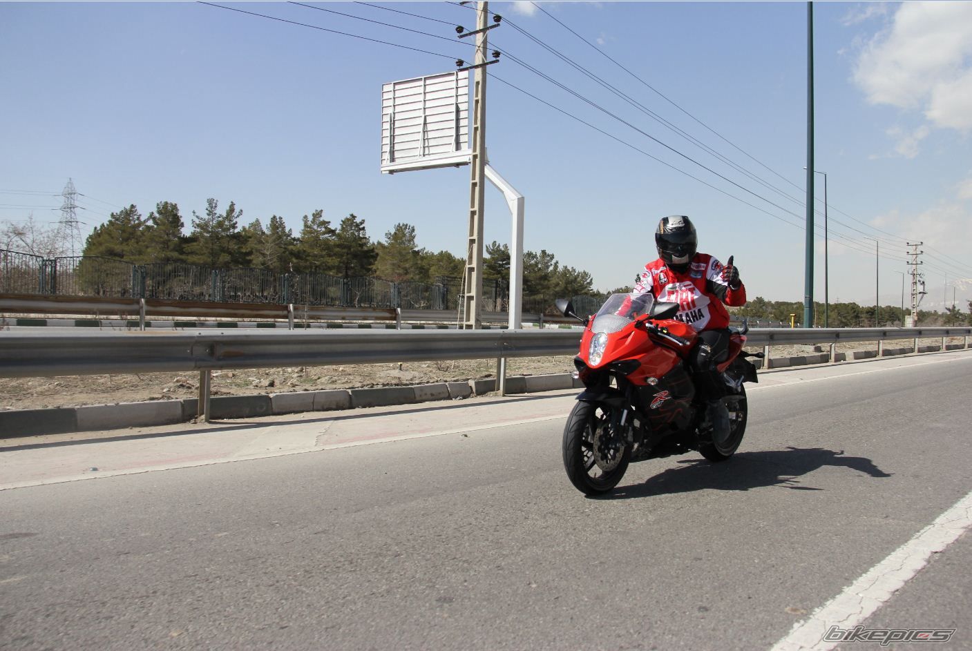 2012 HYOSUNG GT 250 R COMET | Picture 2407695 motorcycle photo