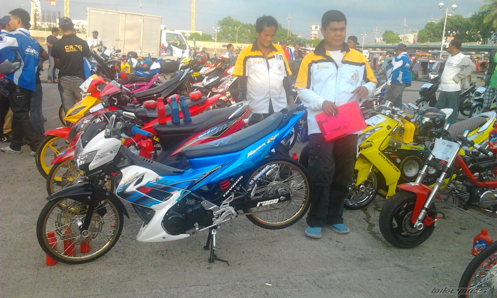 2012 SUZUKI RAIDER 150 | Picture 2408237 motorcycle photo