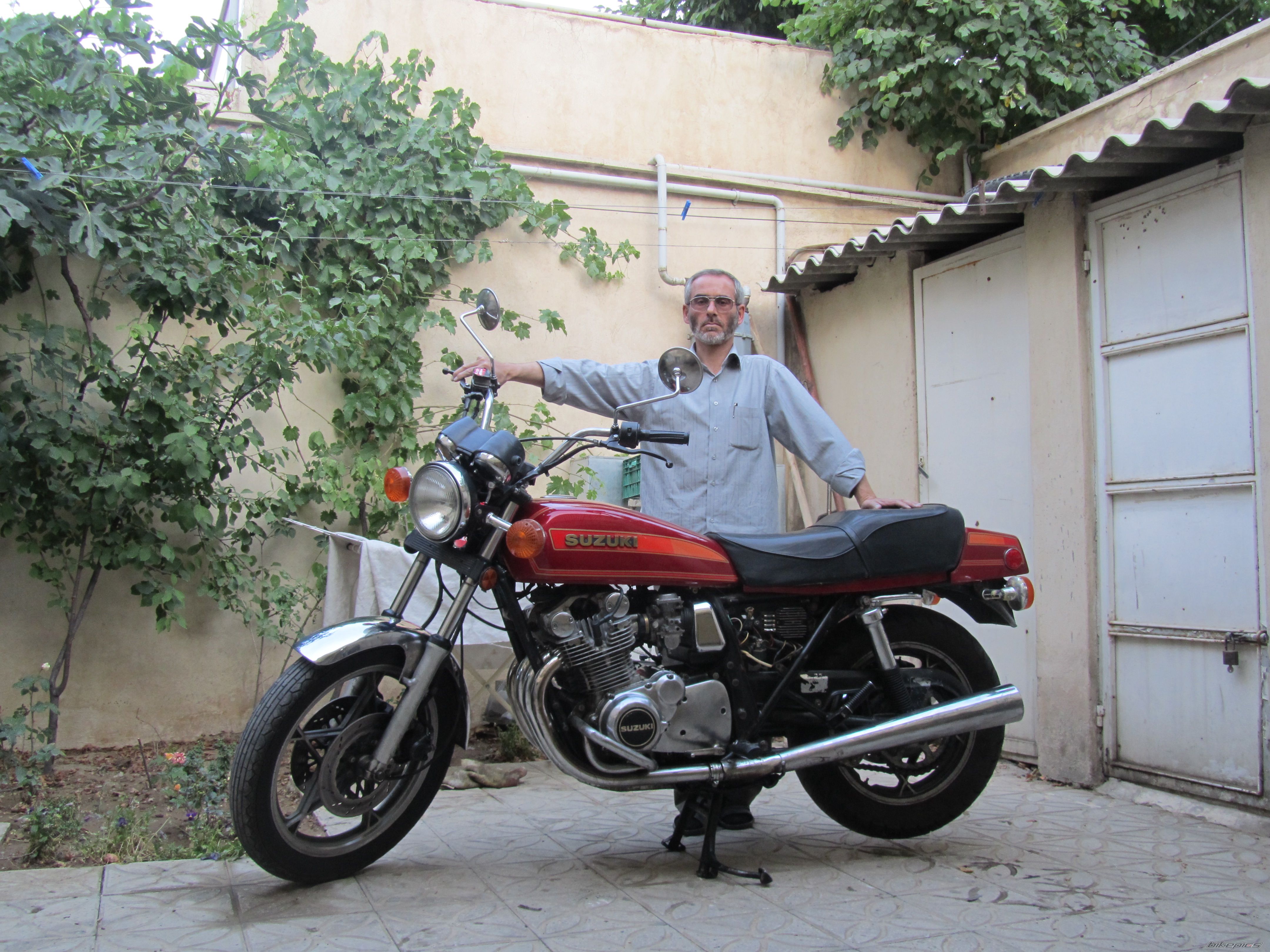 1981 SUZUKI GS 1000 | Picture 2410744 motorcycle photo