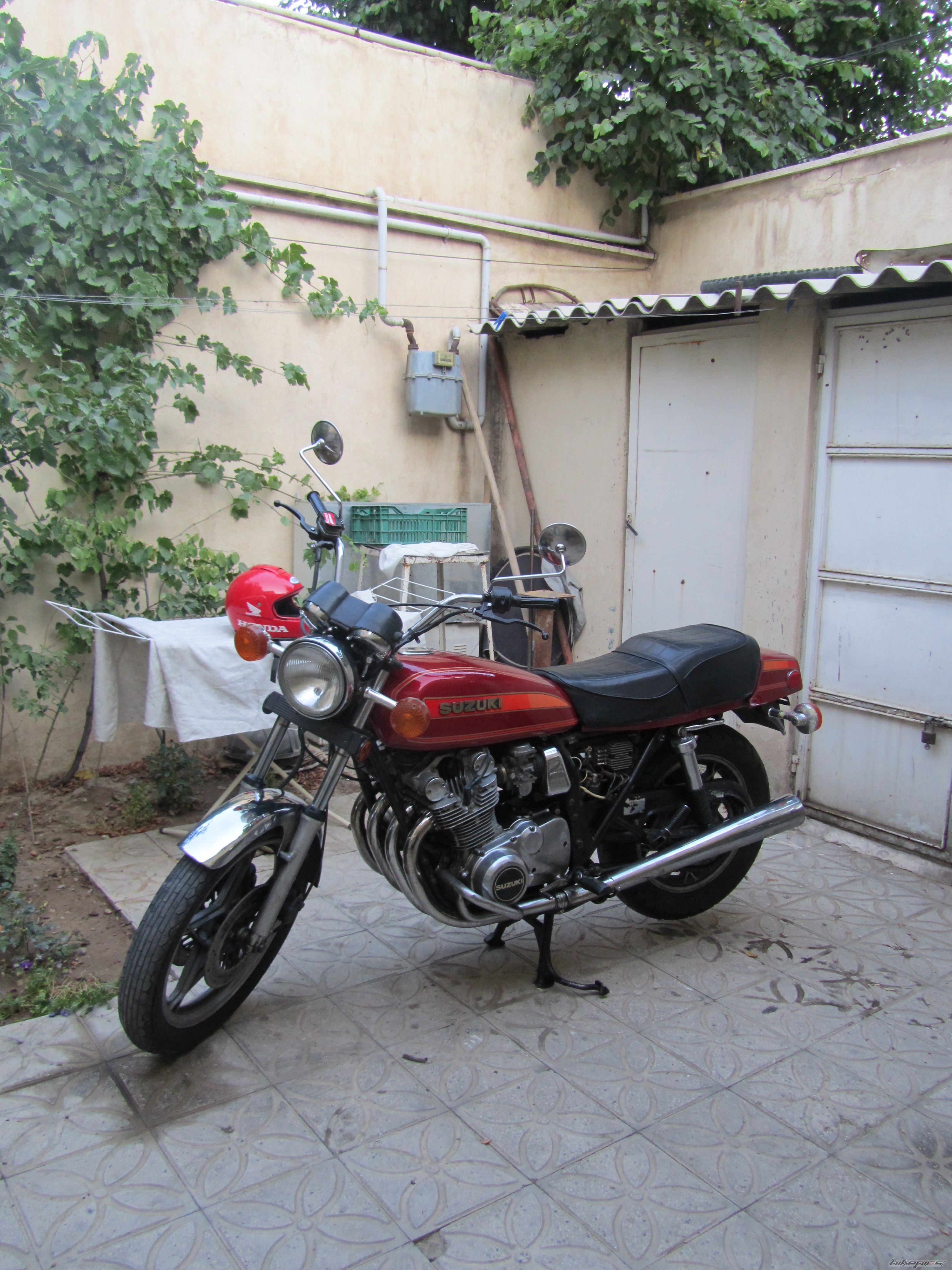 1981 SUZUKI GS 1000 | Picture 2410916 motorcycle photo
